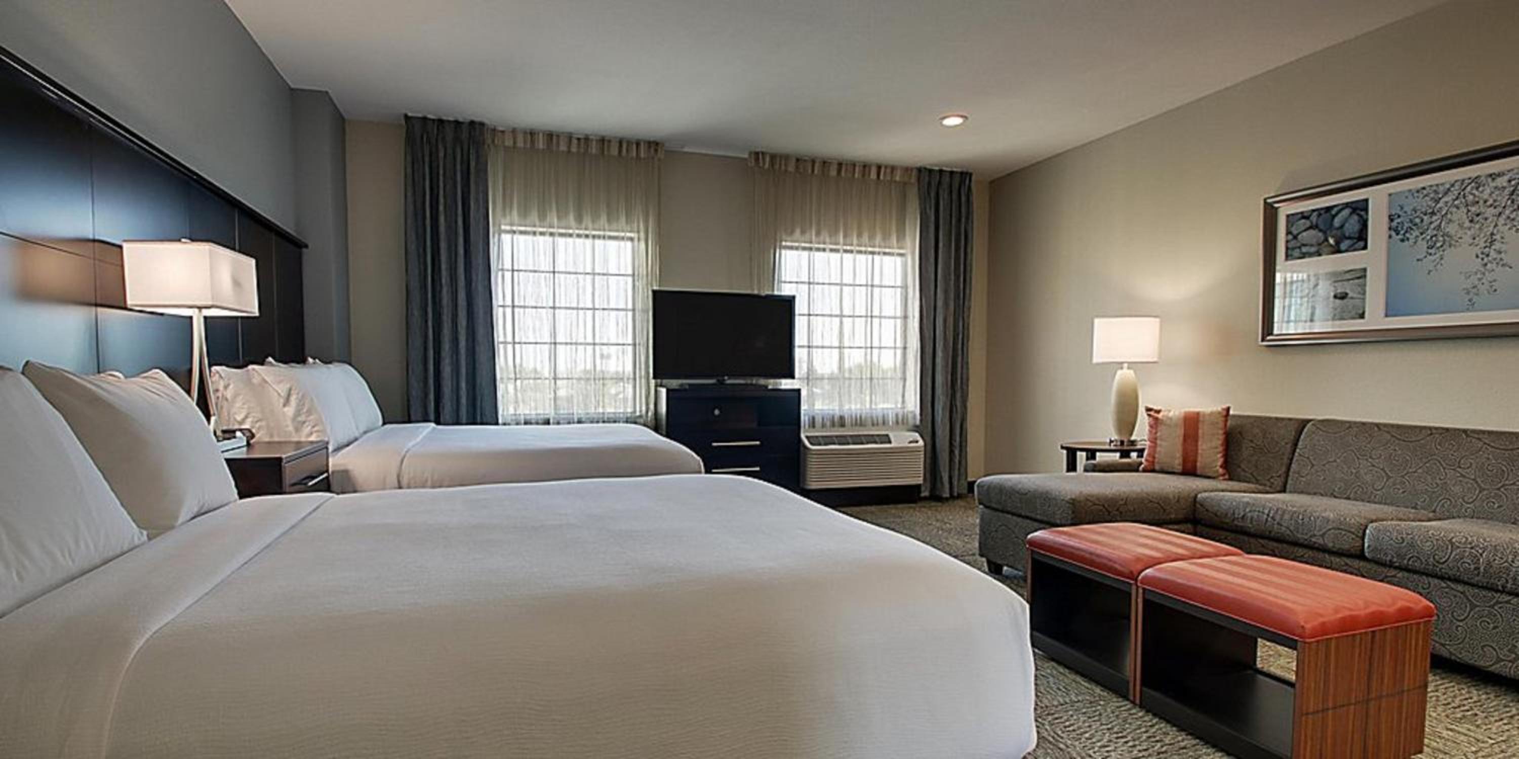 One-Bedroom Suite with Two Queen Beds - Photo 4