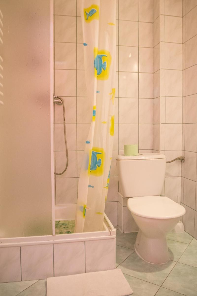 Double Room with Private Bathroom photo 2