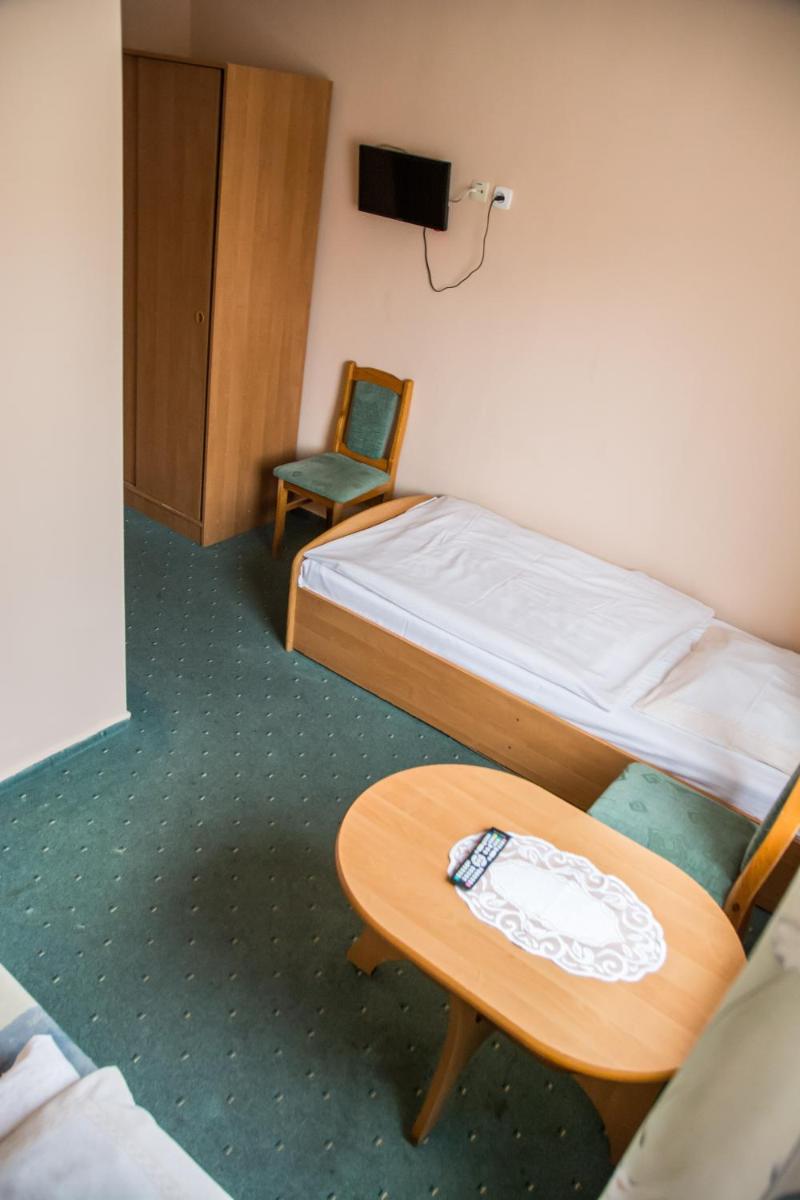 Double Room with Private Bathroom photo 1