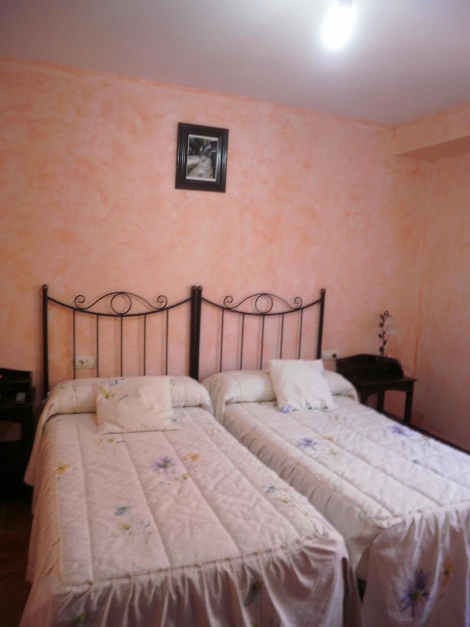 Habitación Doble con Baño Privado