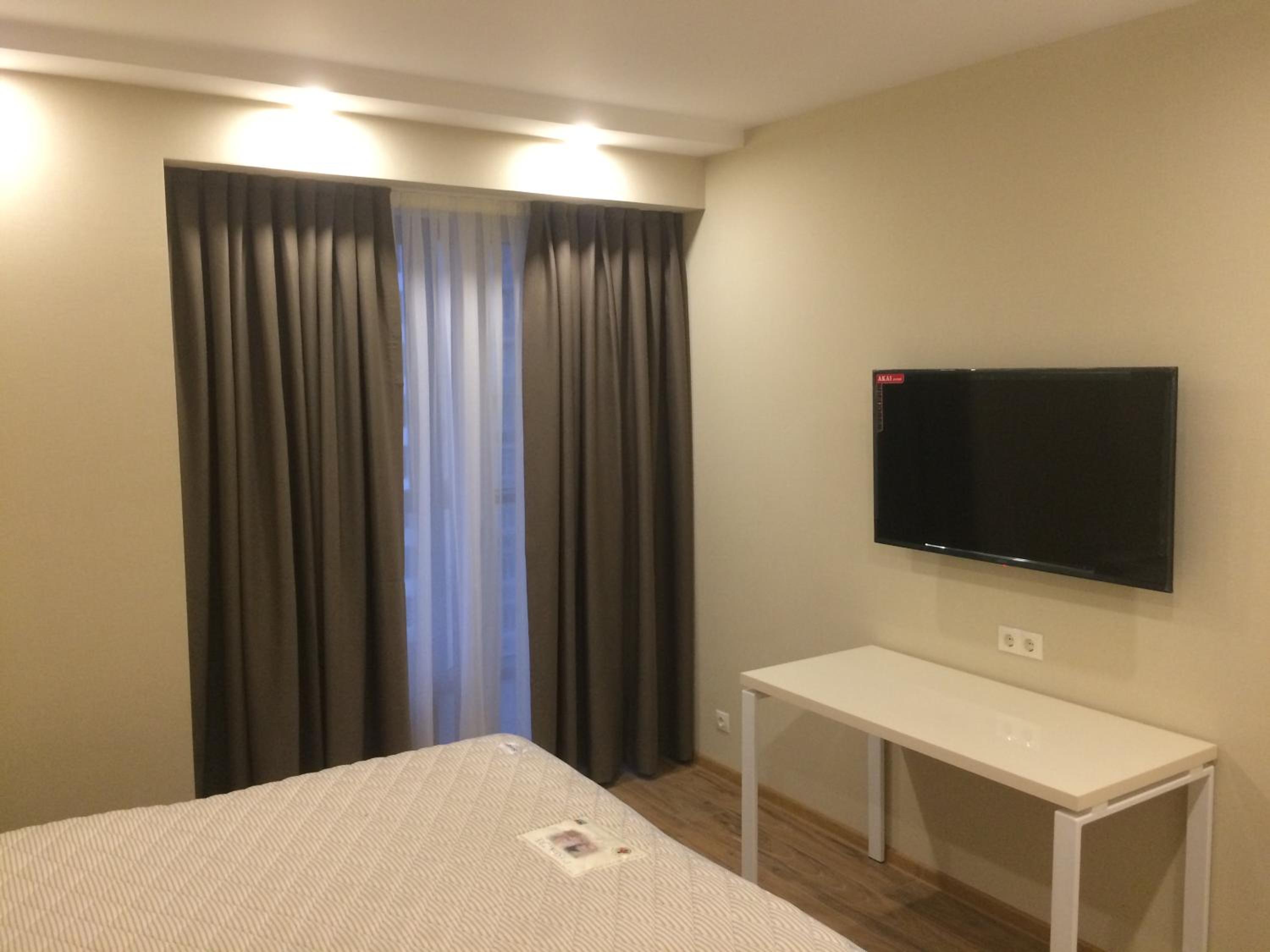 Studio Apartment photo 1