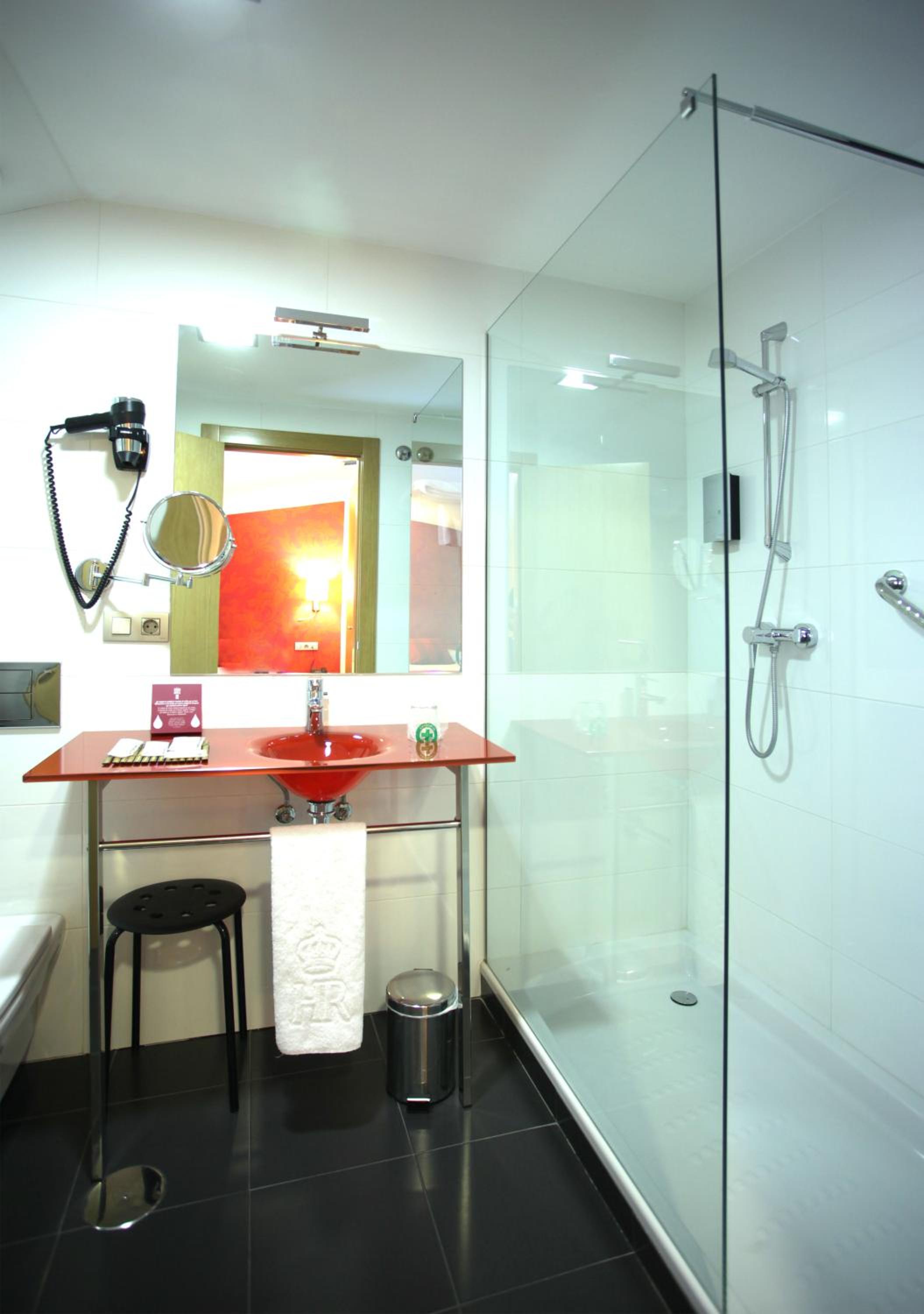 Single Room photo 2