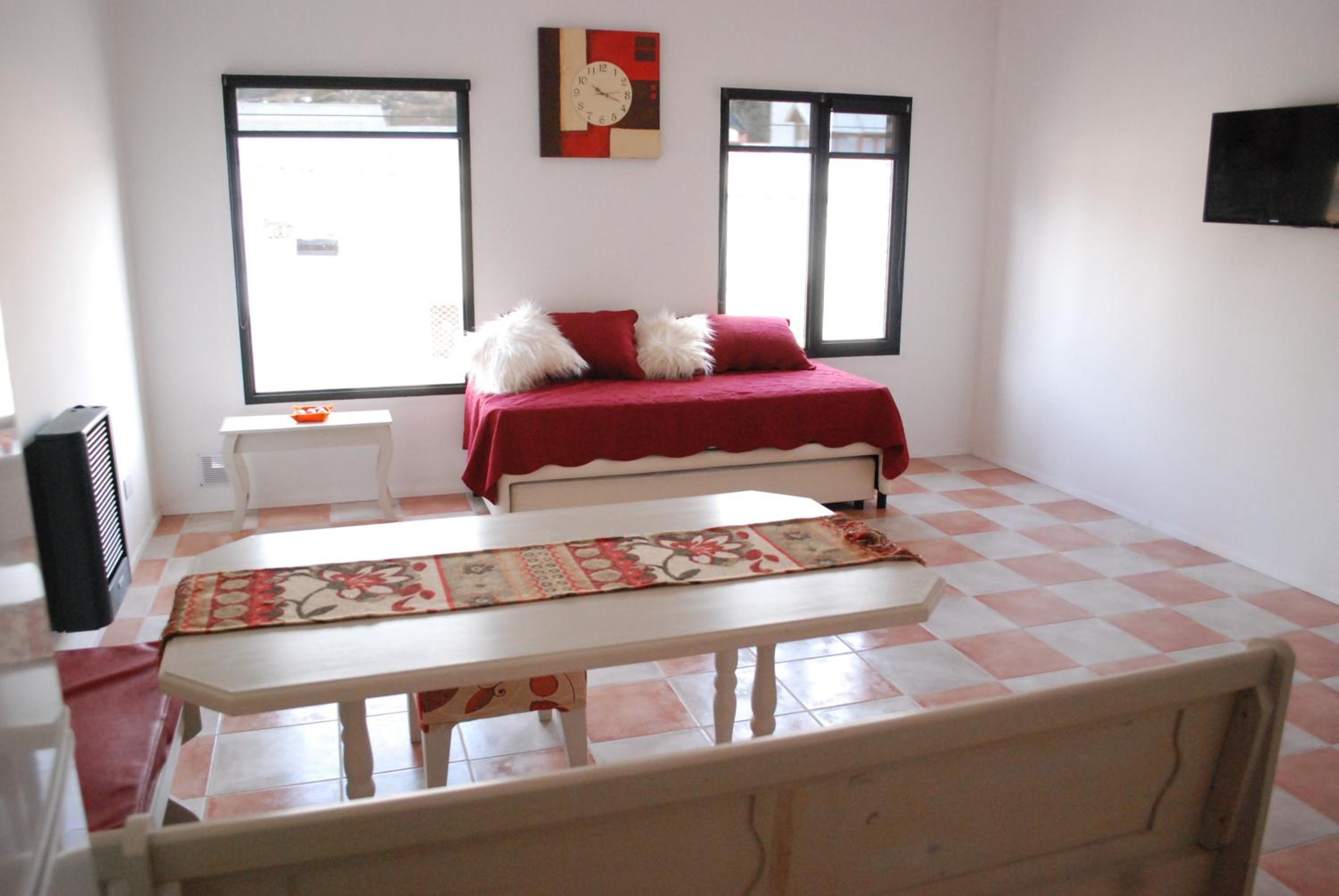 Apartment photo 1