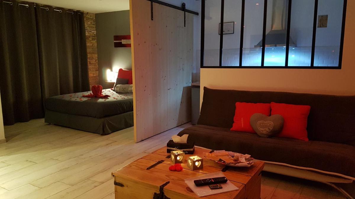 One-Bedroom House photo 2