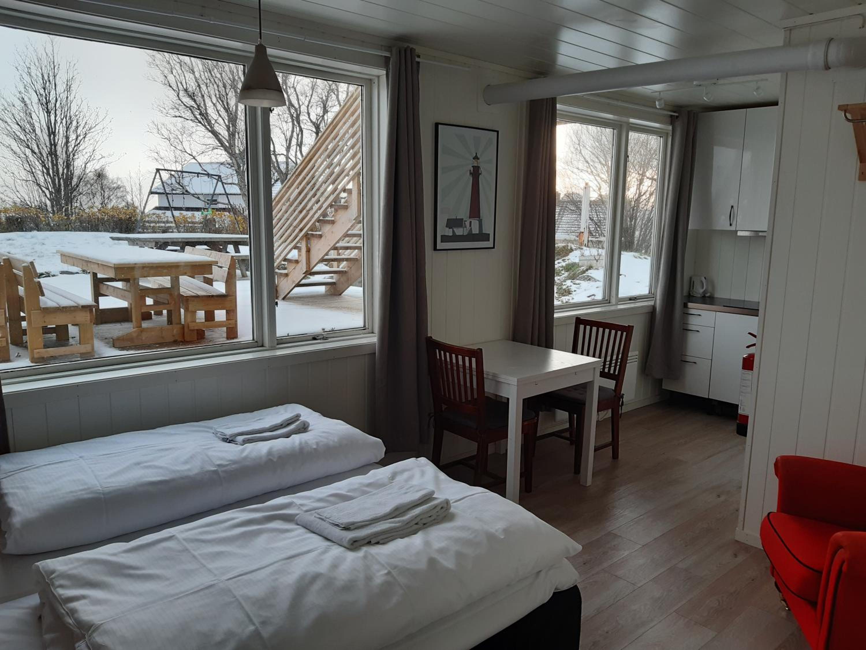 Twin Room With Kitchenette photo 2