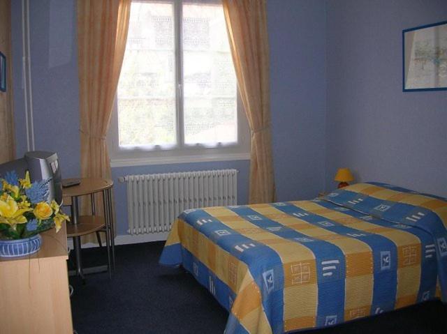 Double Room With Private Bathroom - Photo 2