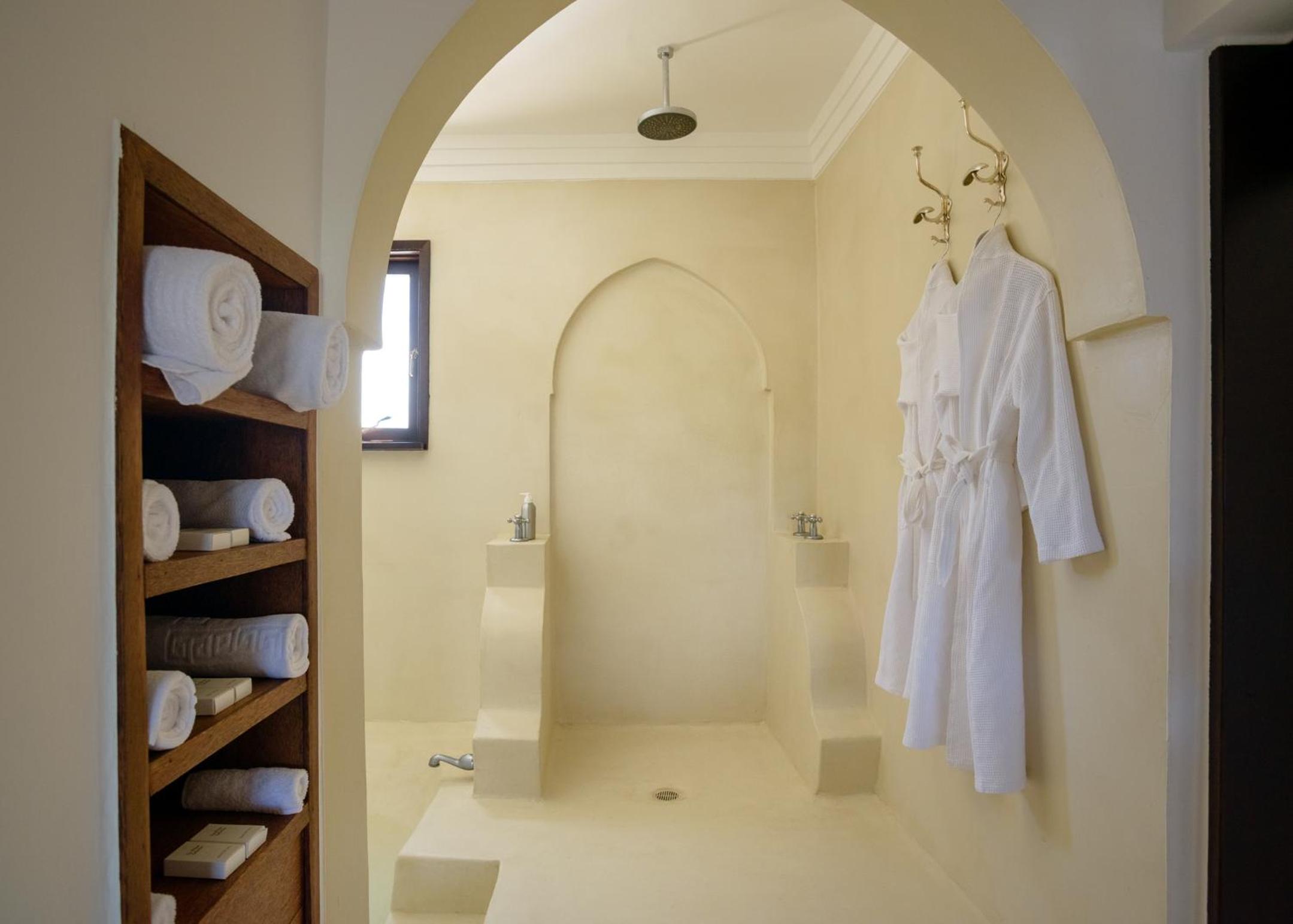 Superior  Room - Photo 12