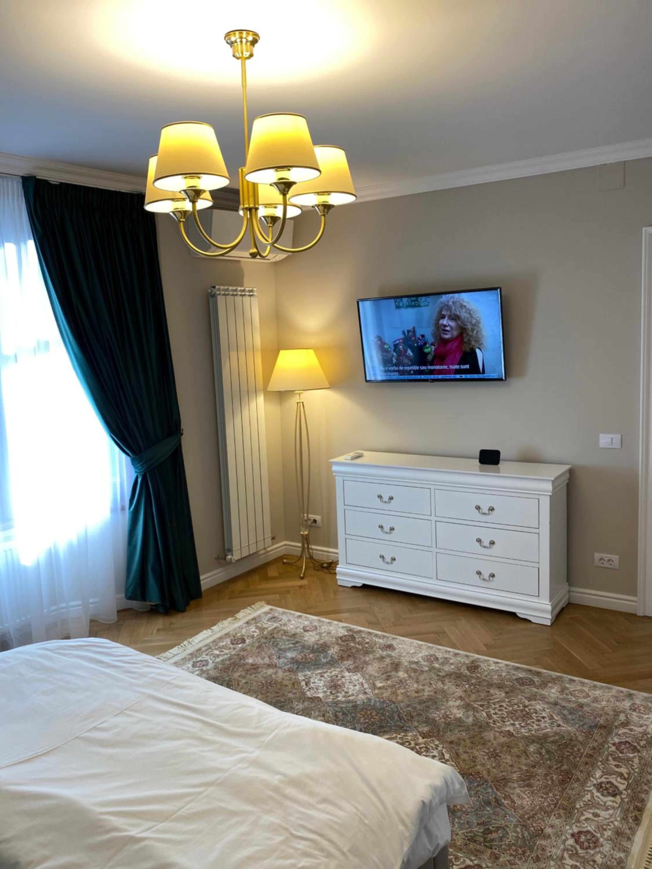 Two-Bedroom Apartment - Photo 14