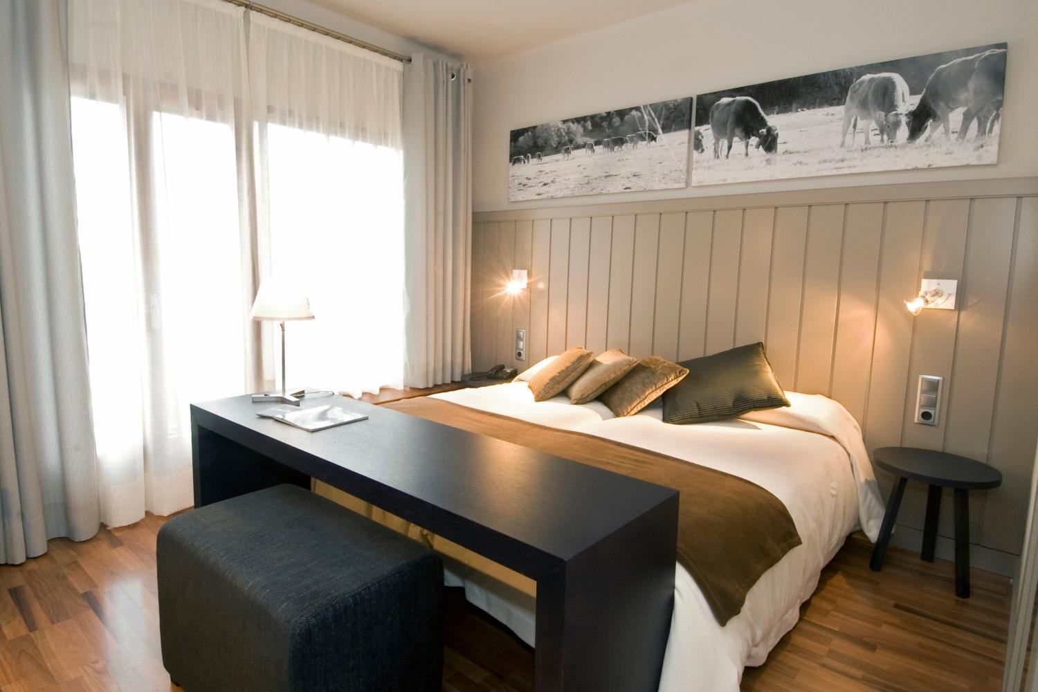 Habitación Doble con Balcón y Vista al Jardín
