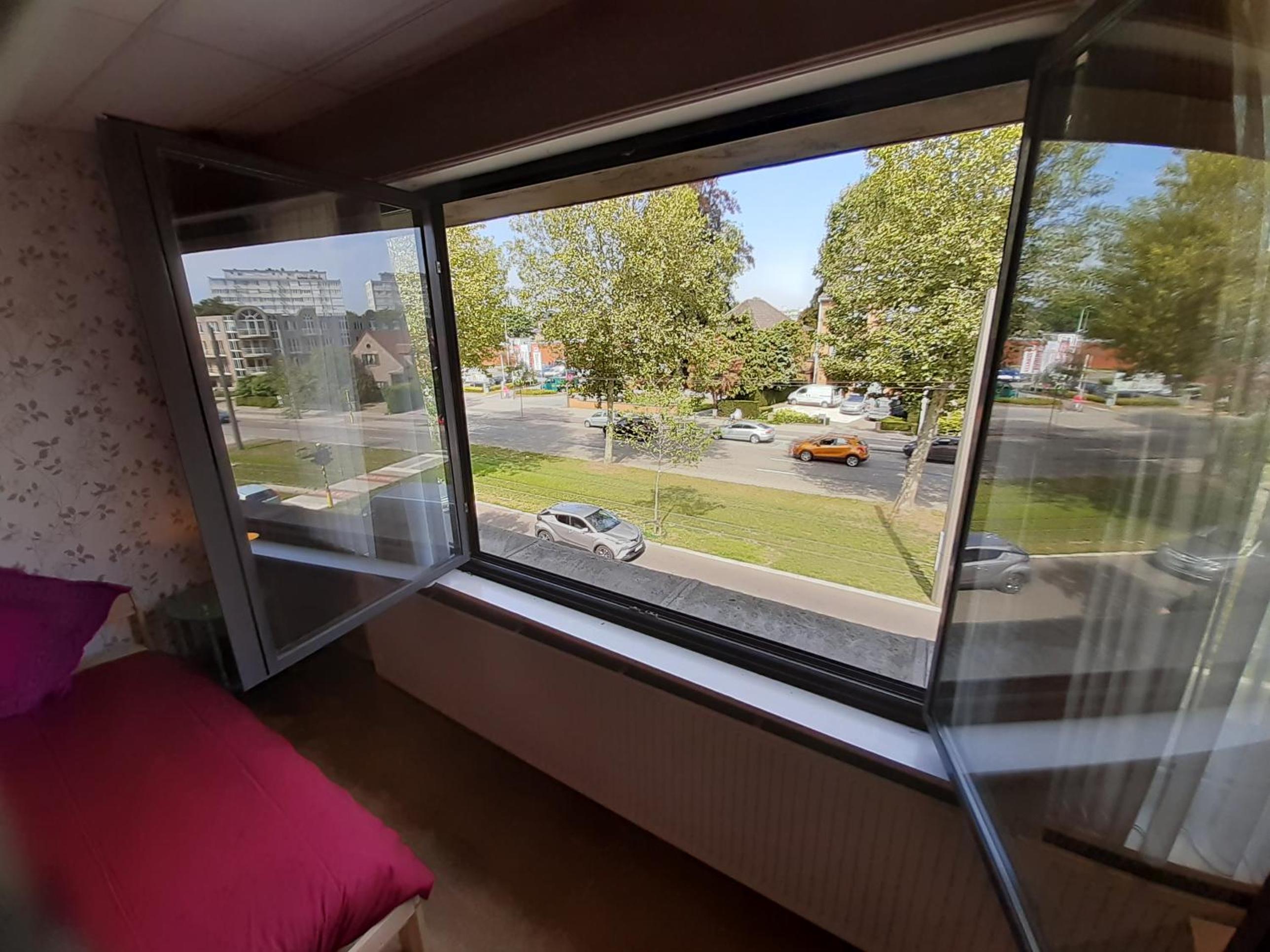 One-Bedroom Apartment - Photo 25