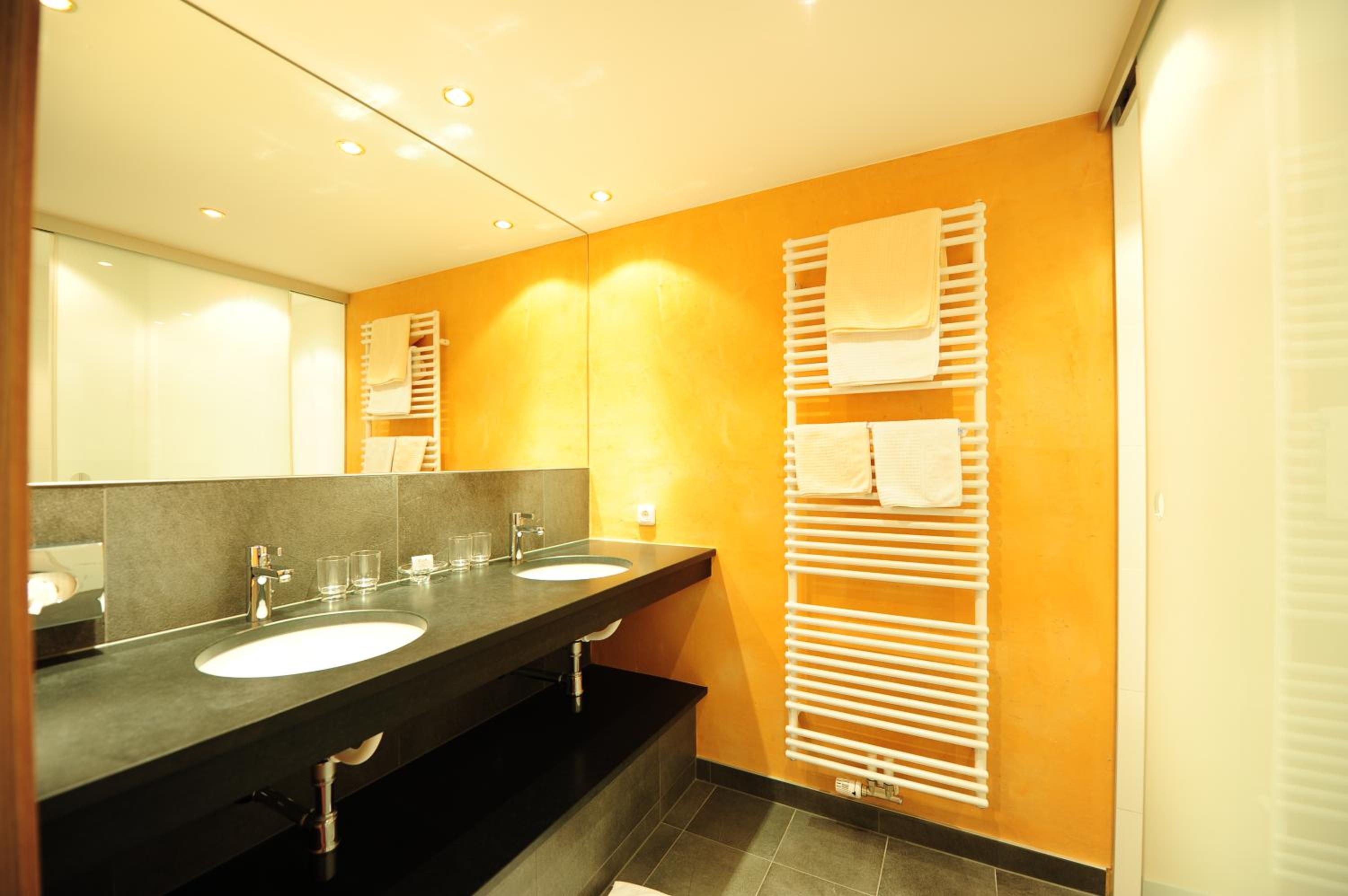 Superior Double Room with Balcony photo 3