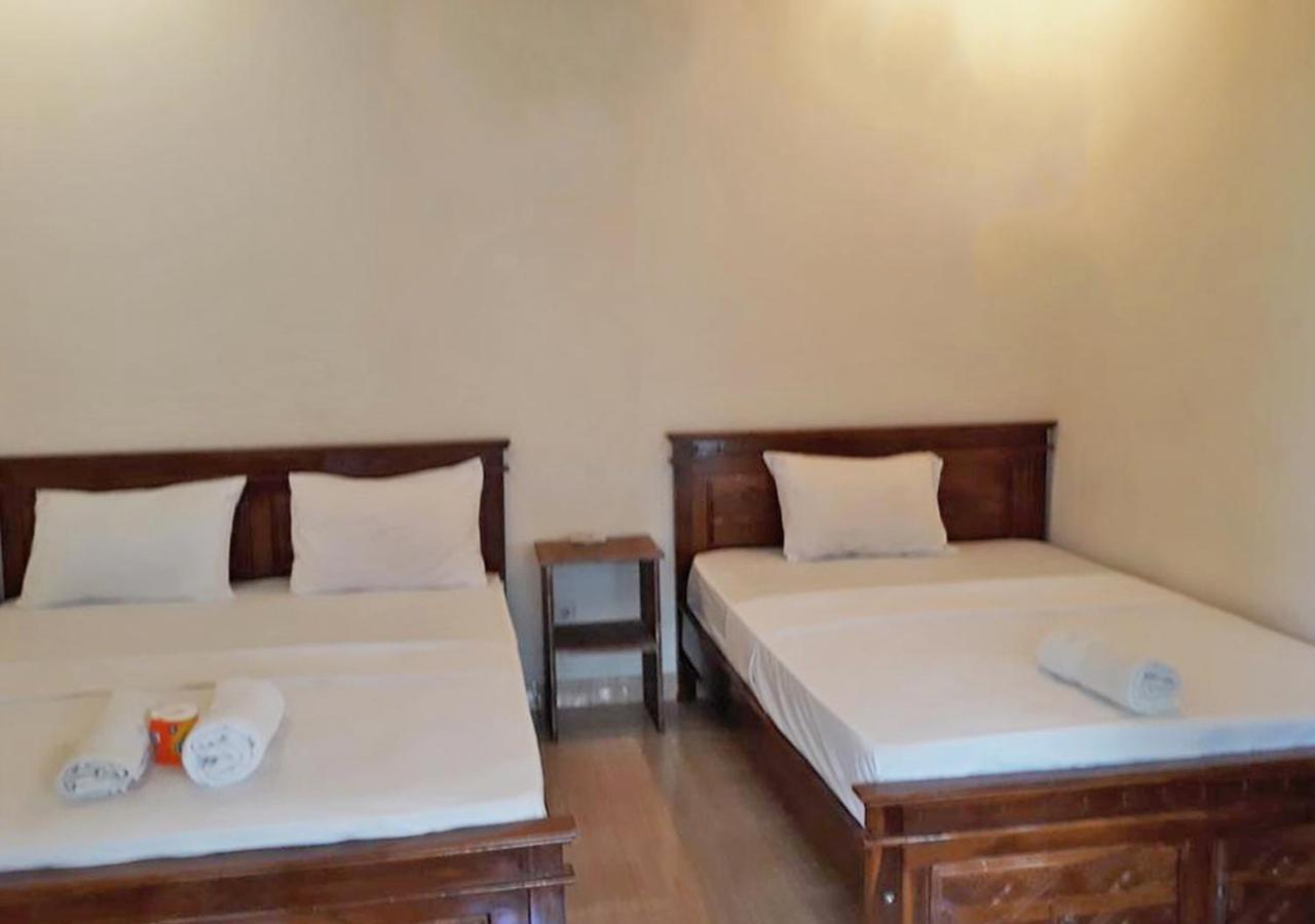 Twin Room - Photo 3