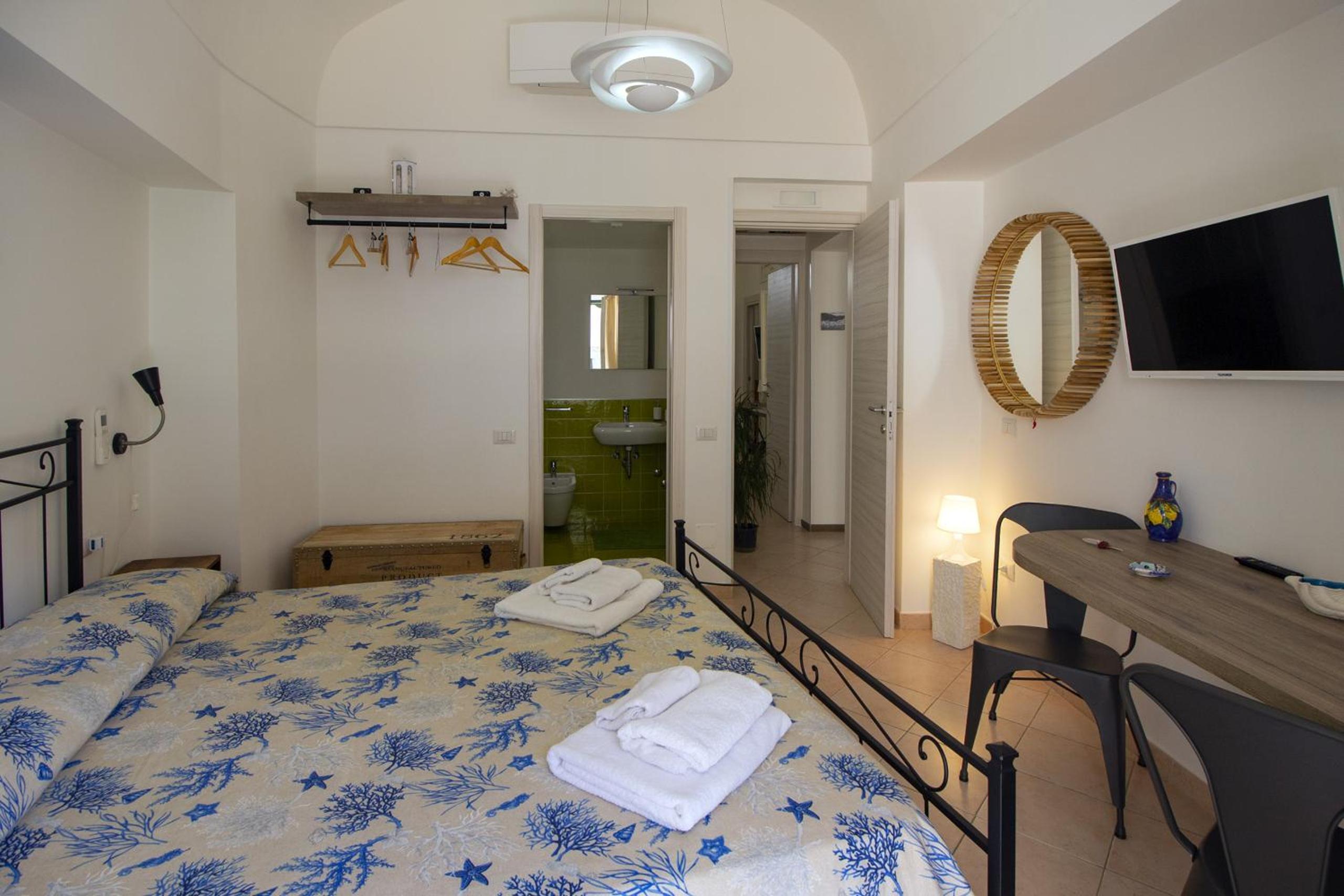Double Room with Balcony photo 2