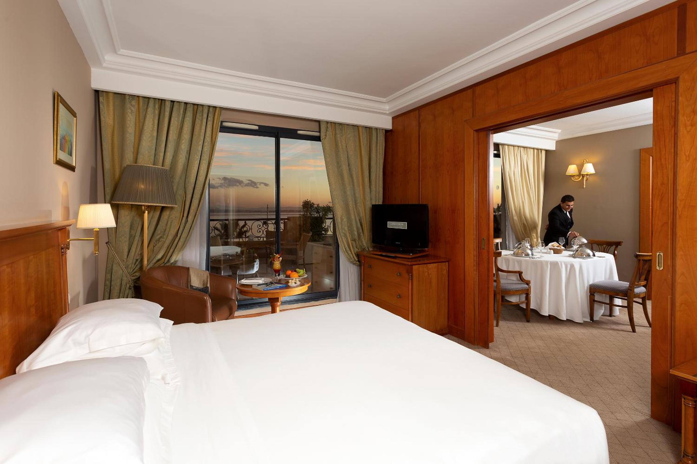 Suite