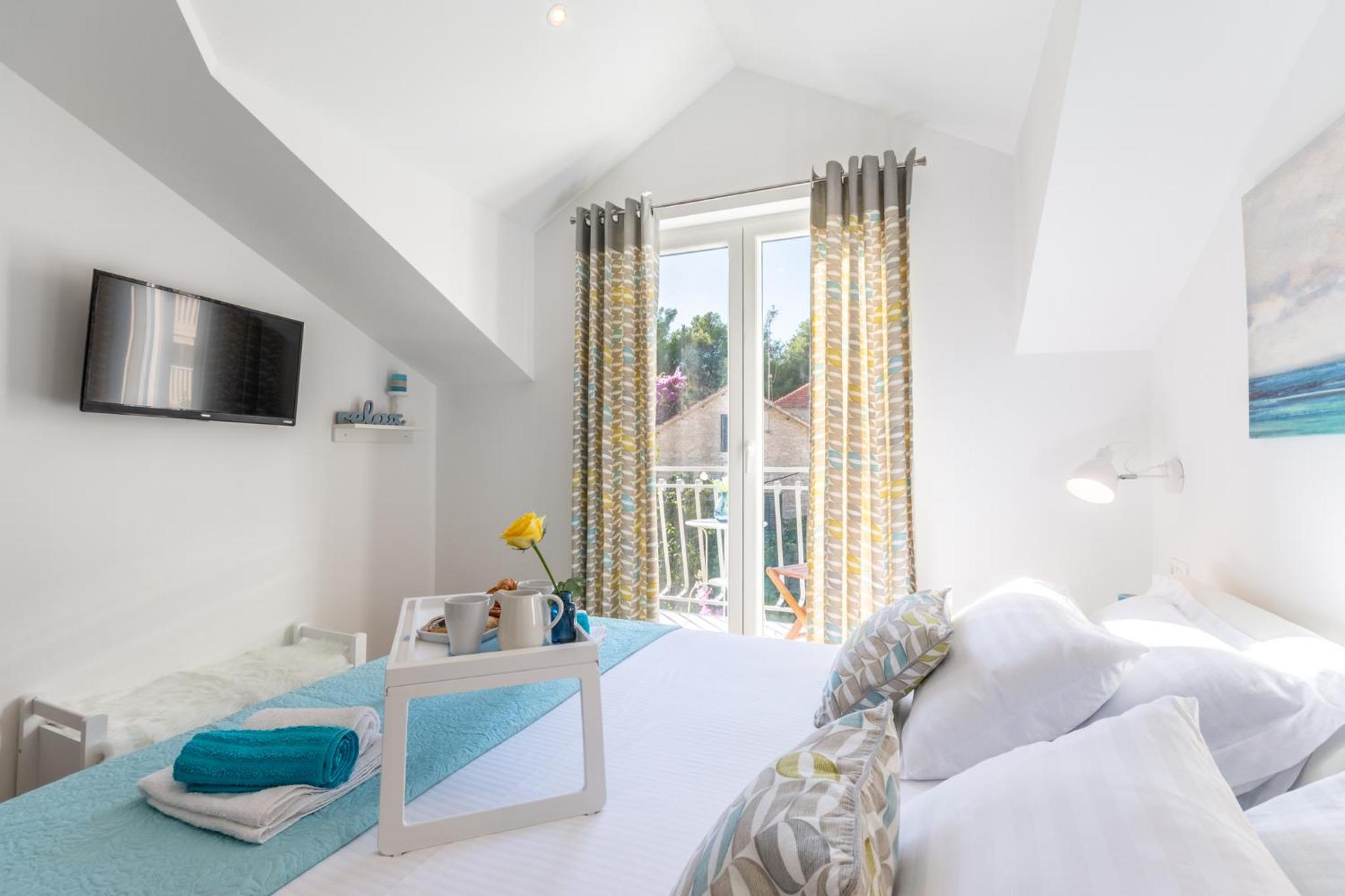 Apartment with Sea View