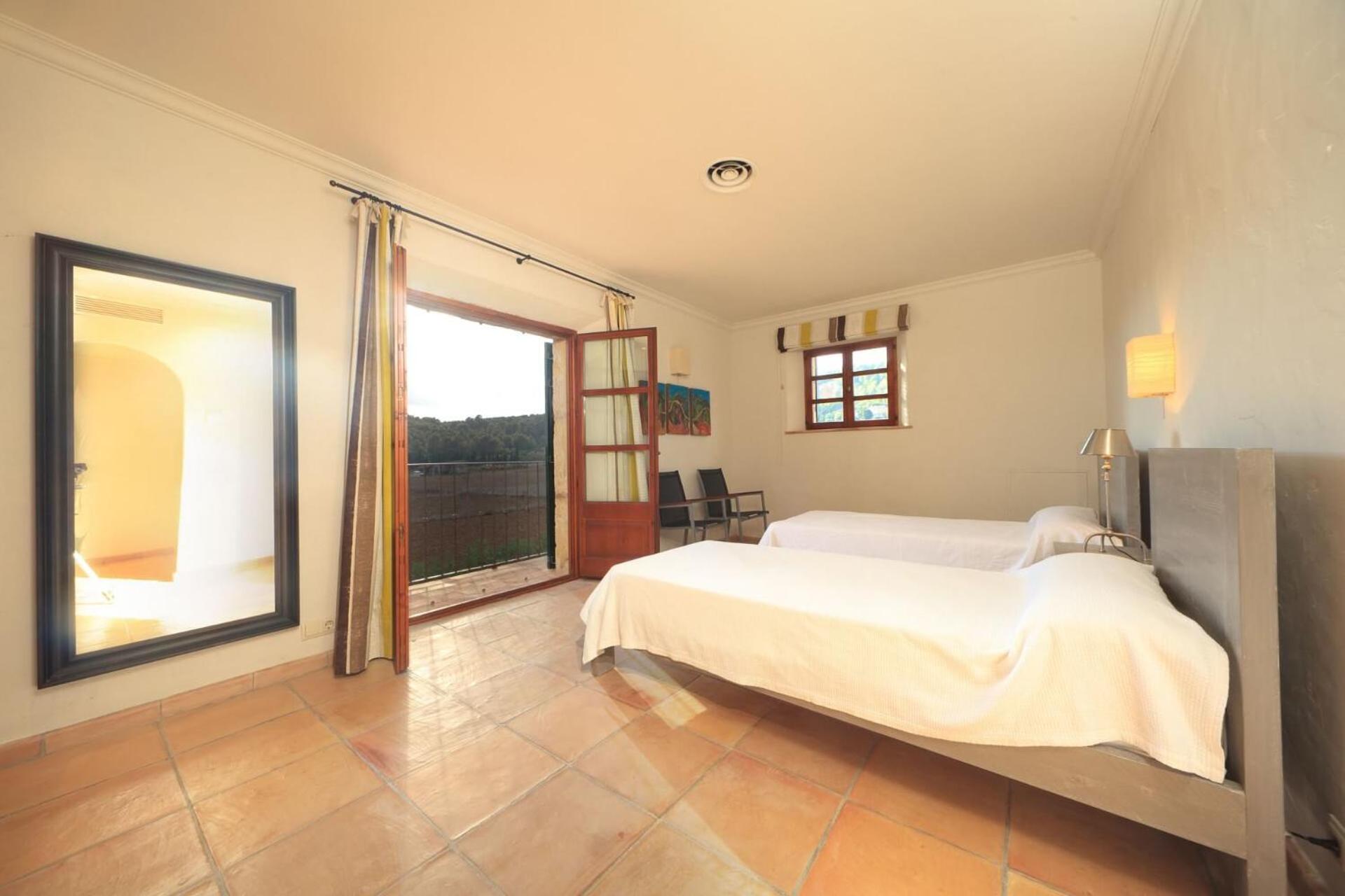 Villa con piscina privada