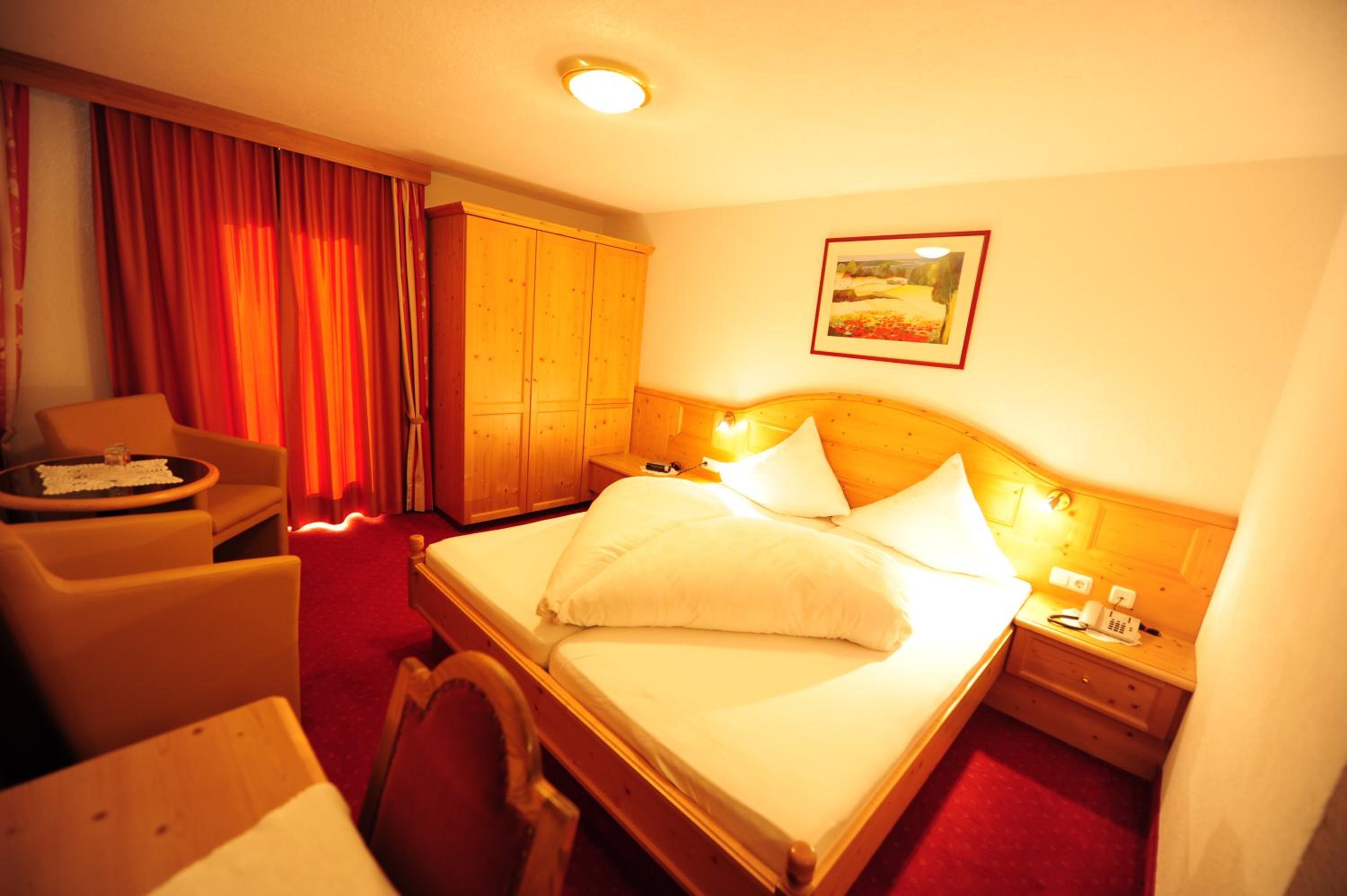Standard Double Room with Balcony photo 1