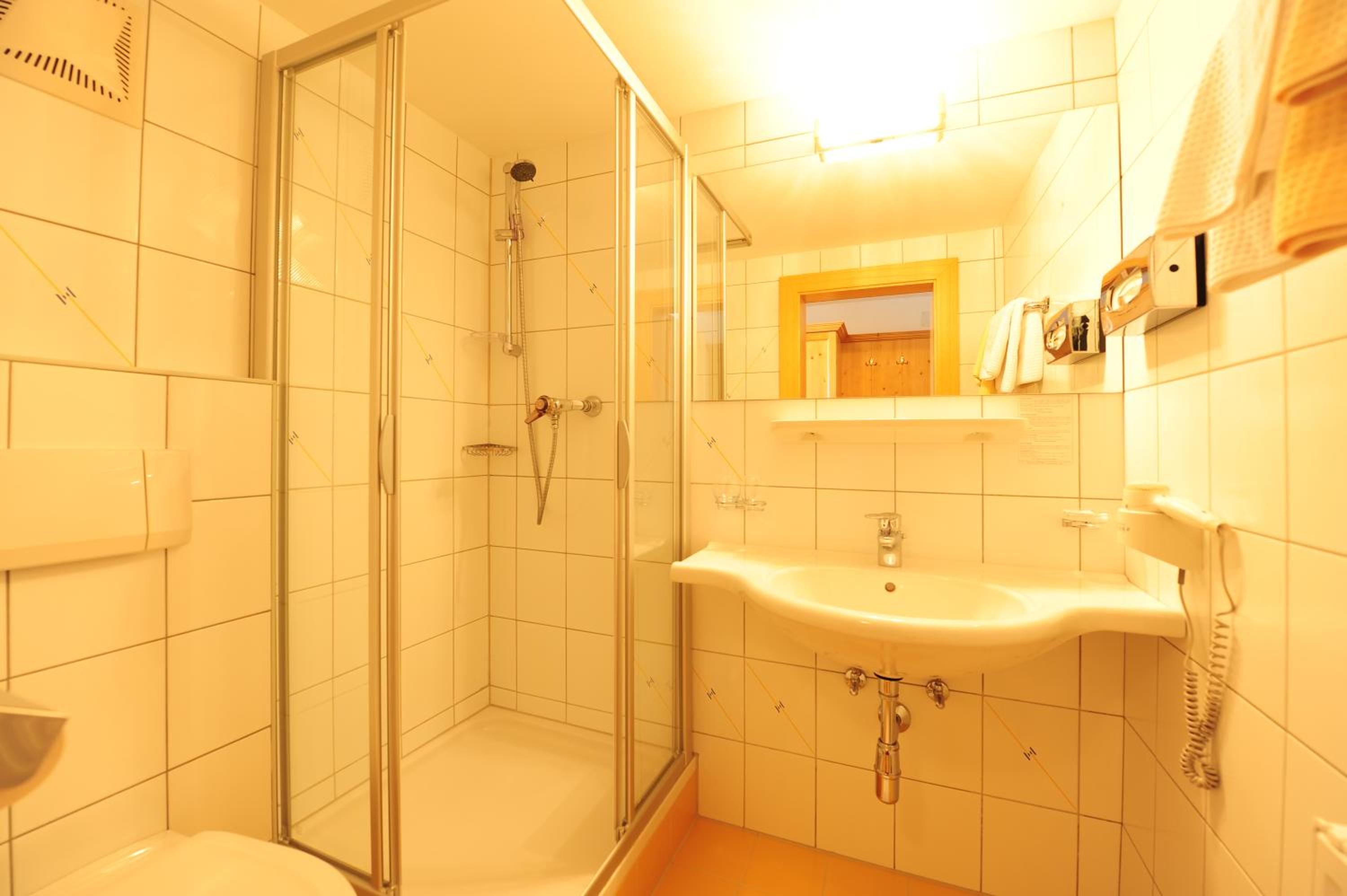 Standard Double Room with Balcony photo 3