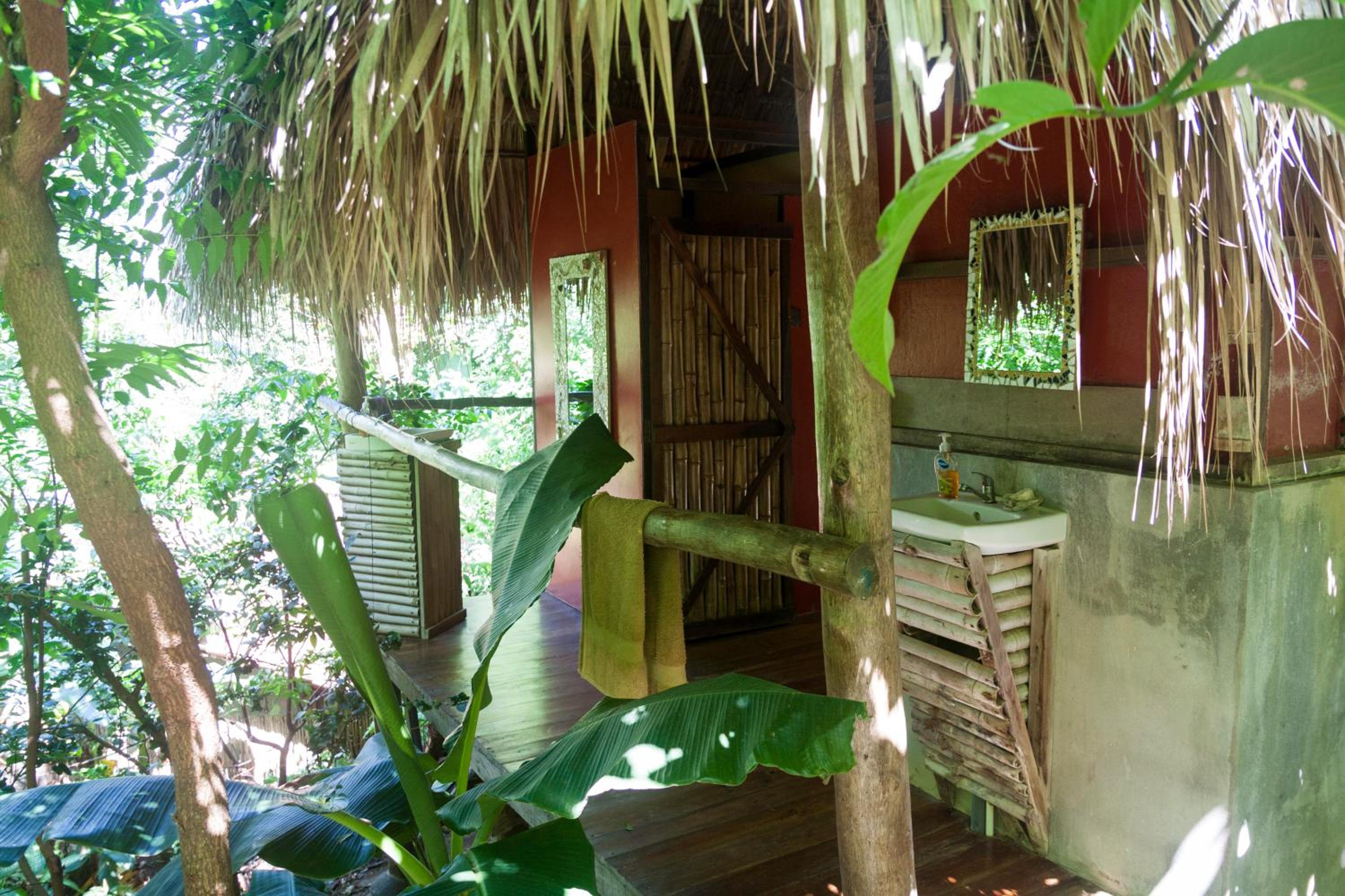 Standard Double Room with Shared Bathroom photo 3