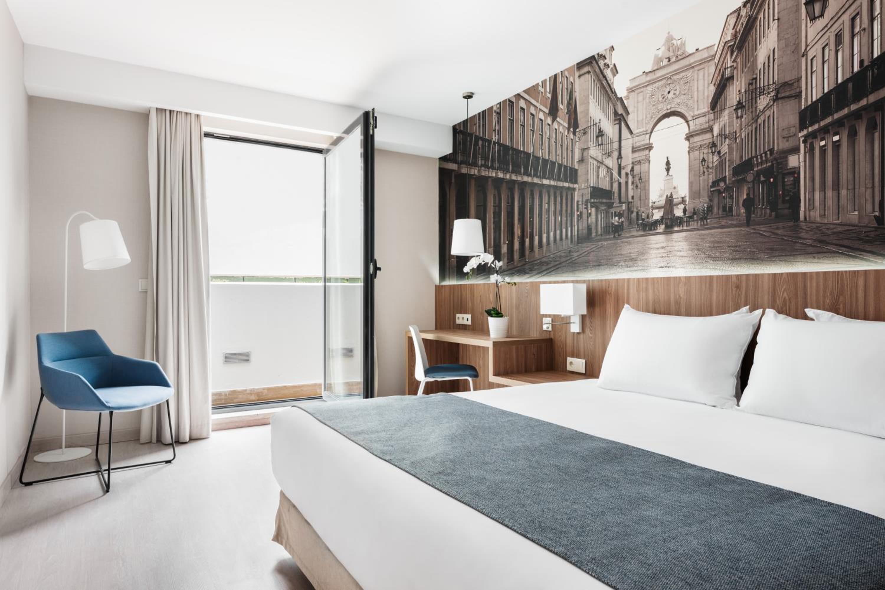 Double or Twin Room - Photo 18