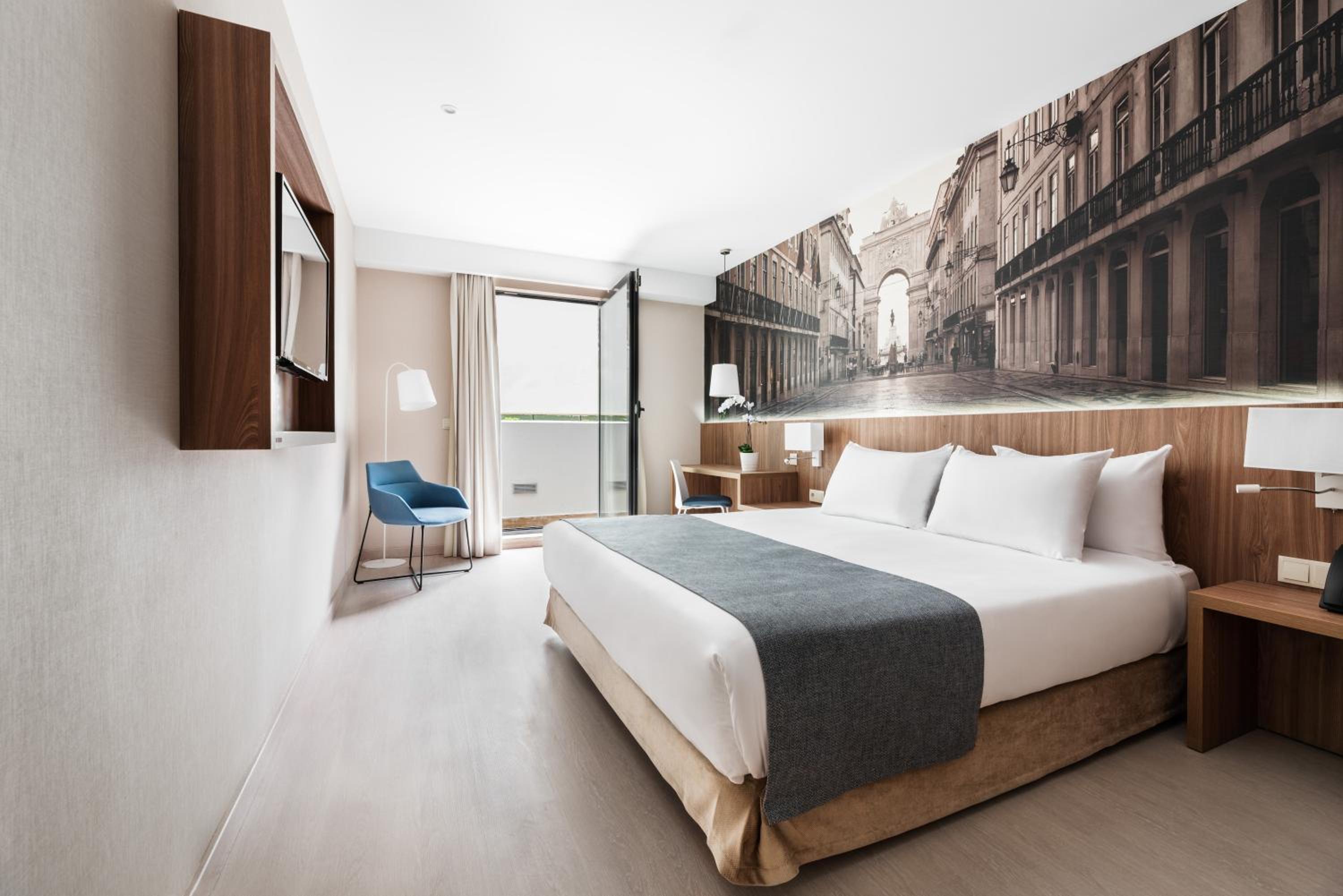 Double or Twin Room - Photo 19