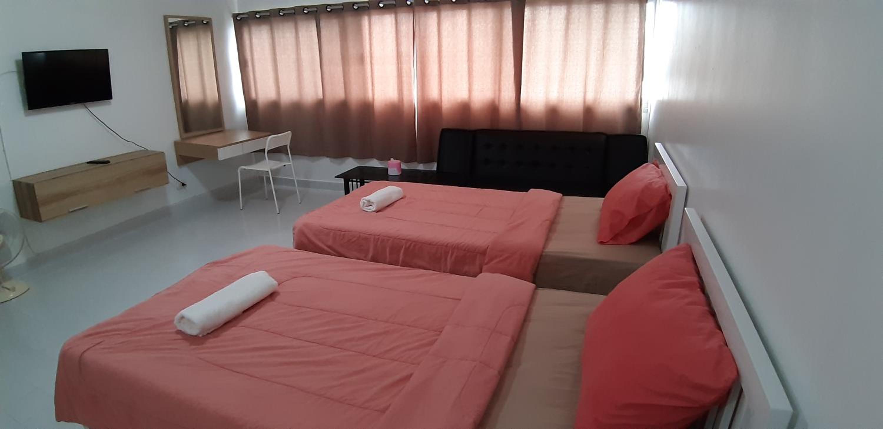 Apartment - Photo 20