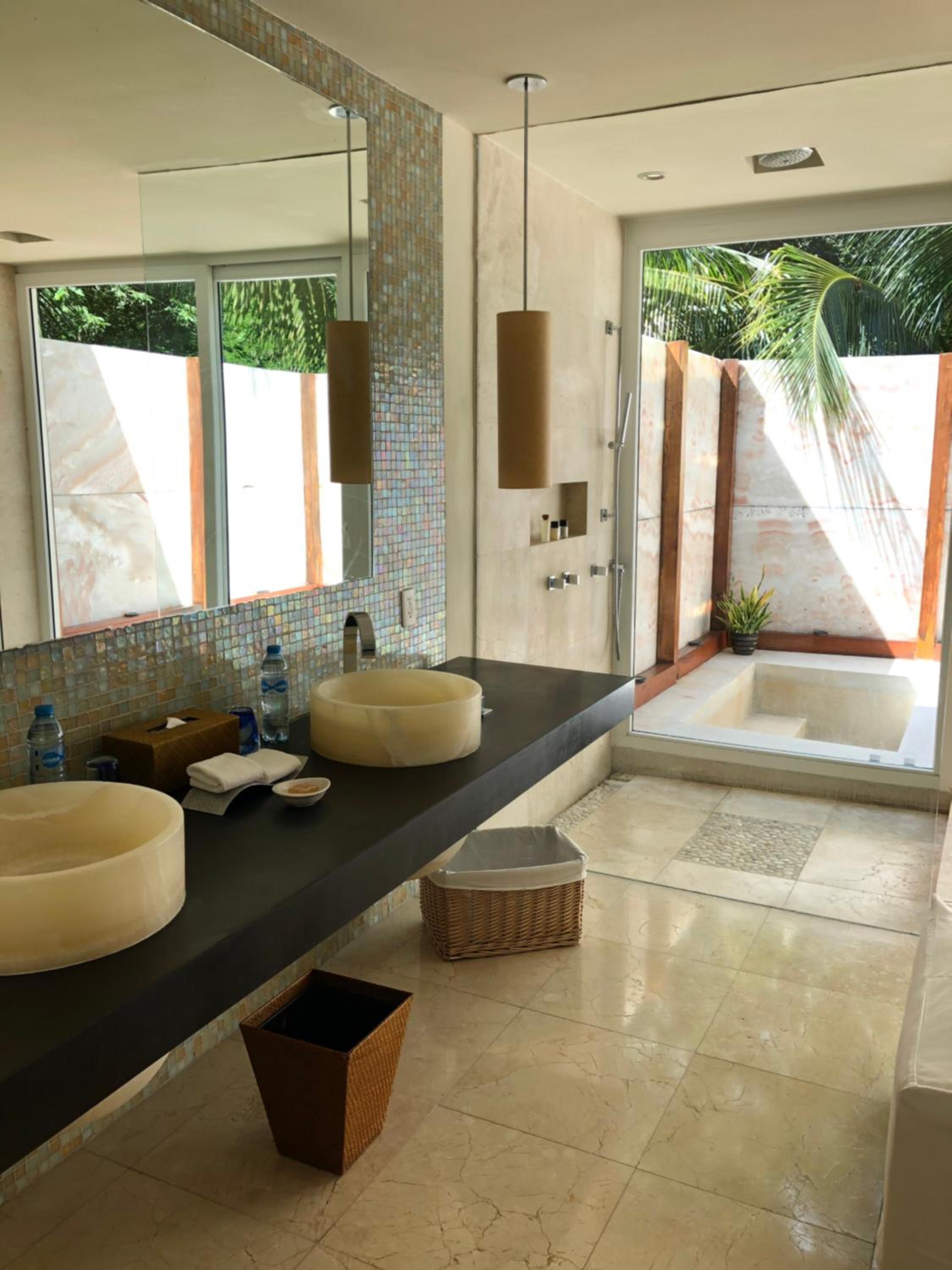 Cenote Blue Lagoon Junior Suite - Photo 10