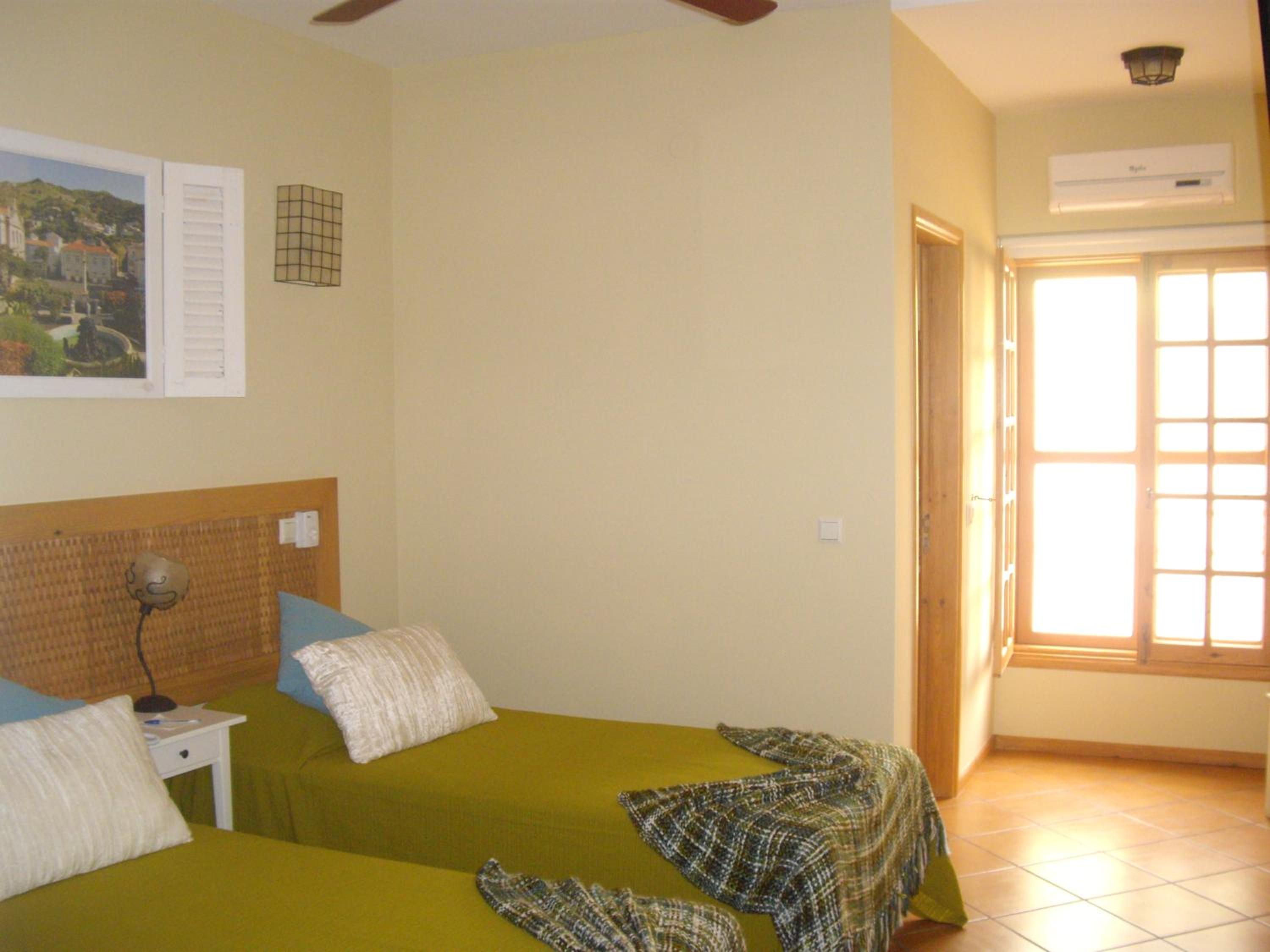 Double or Twin Room photo 3
