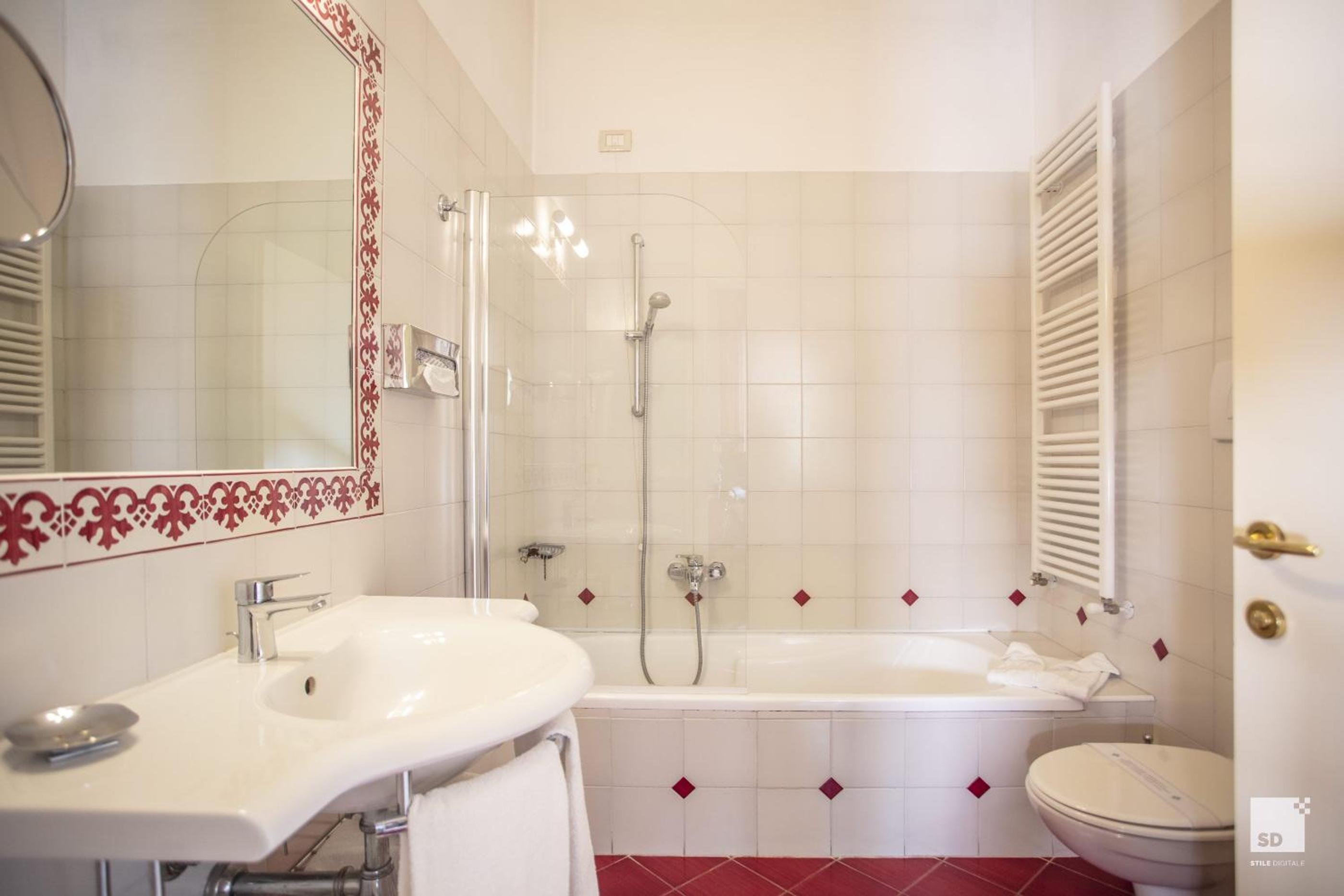 Junior Suite - Photo 9