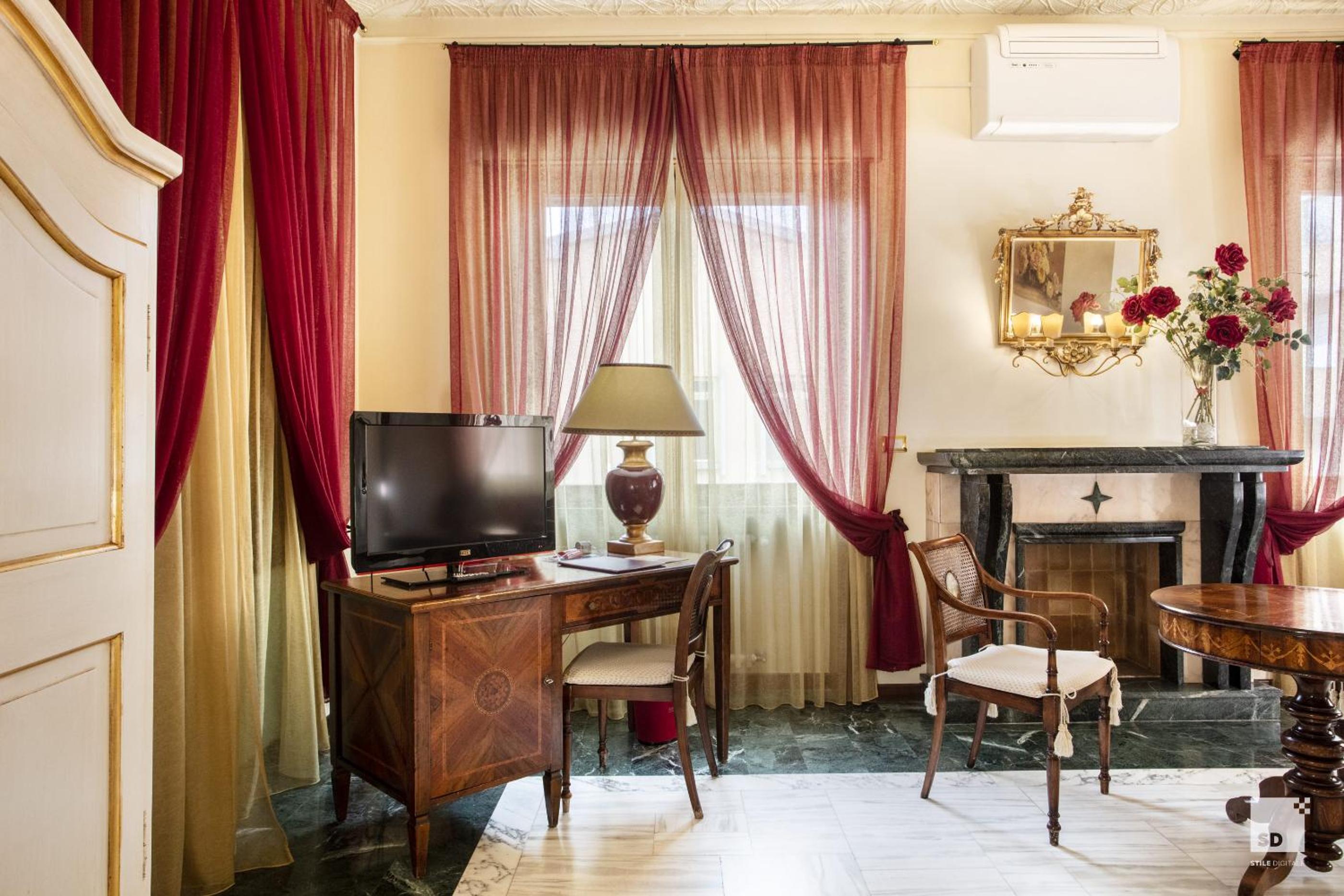Junior Suite - Photo 2