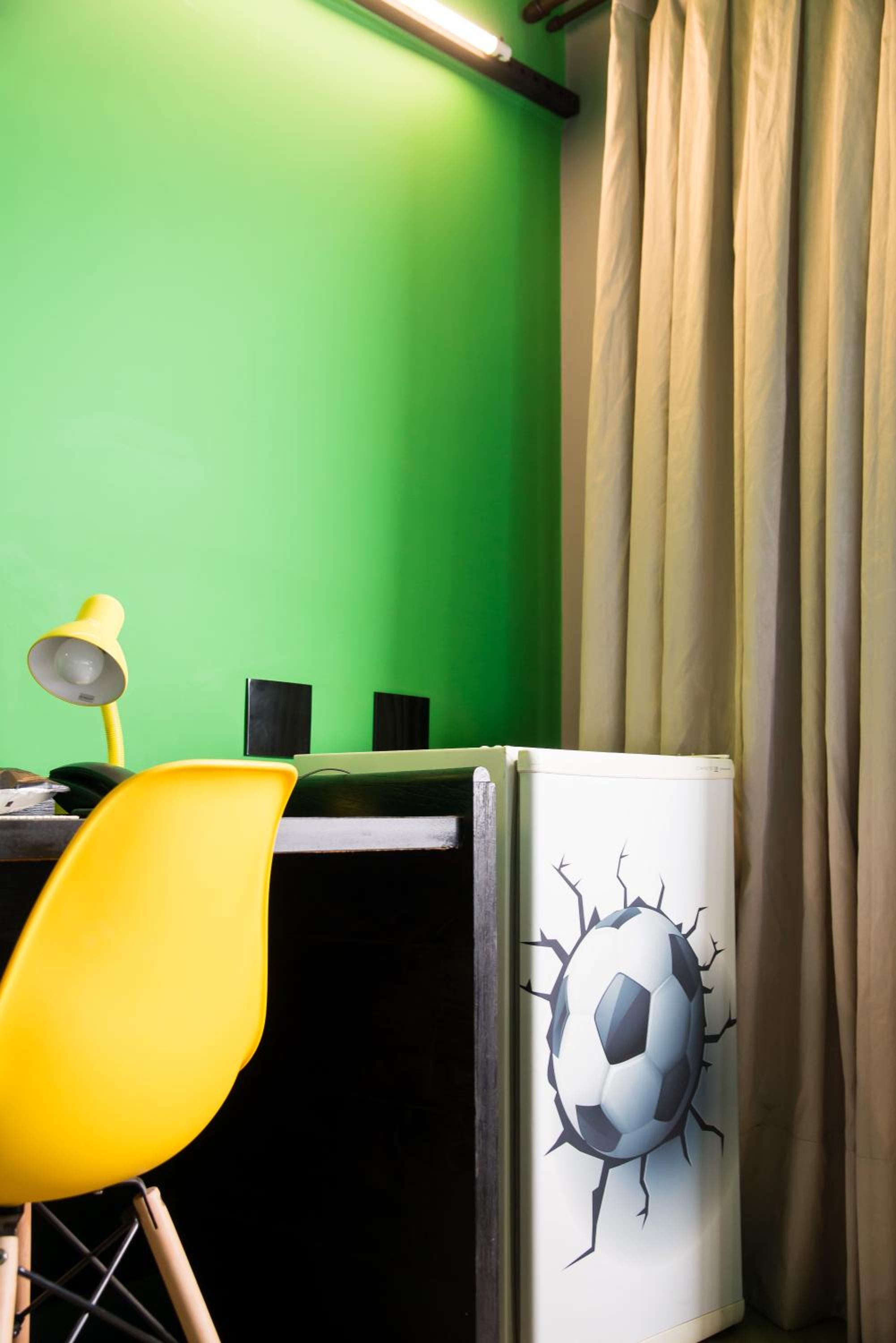 Superior Double Room with Sofa Bed - Photo 4
