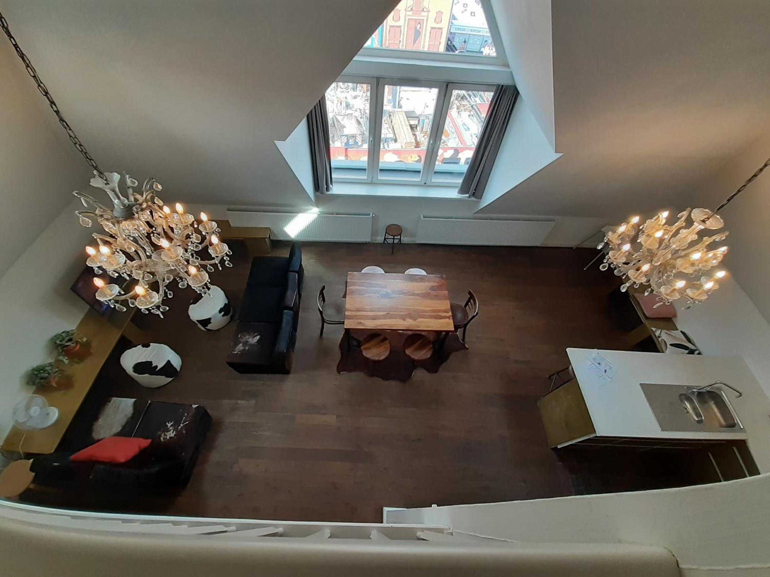 Duplex Apartment - Photo 4