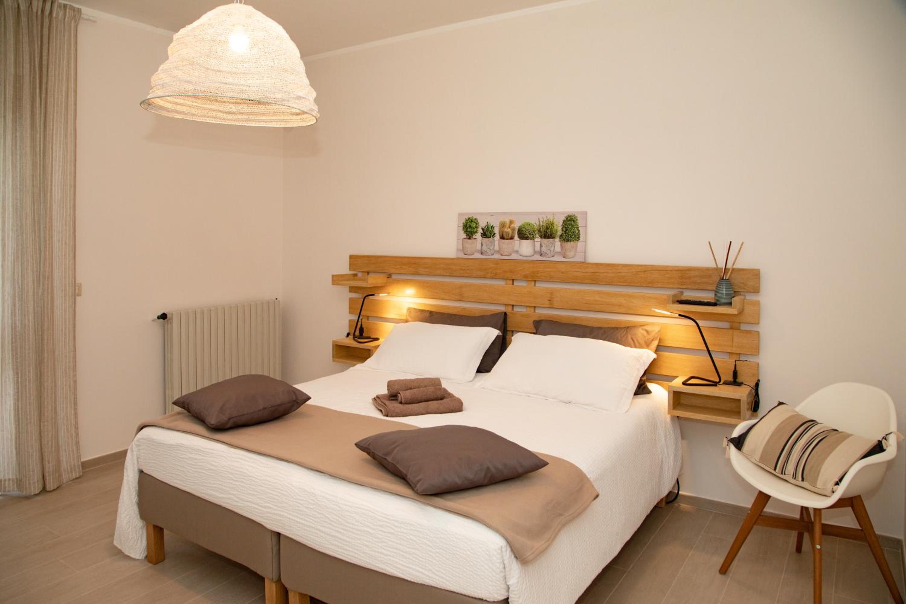 Double or Twin Room with Garden View - Photo 1