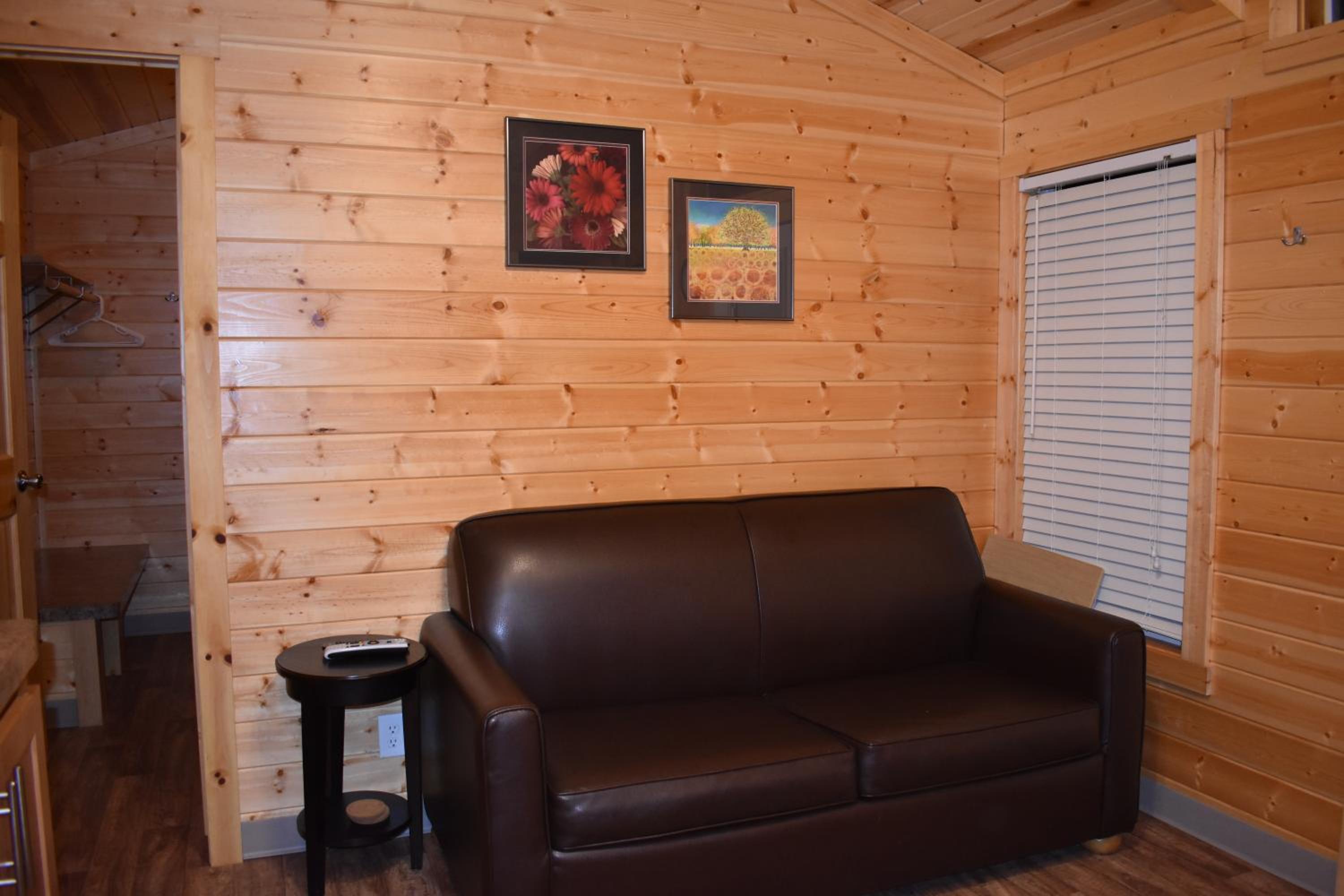 One-Bedroom Cottage photo 2
