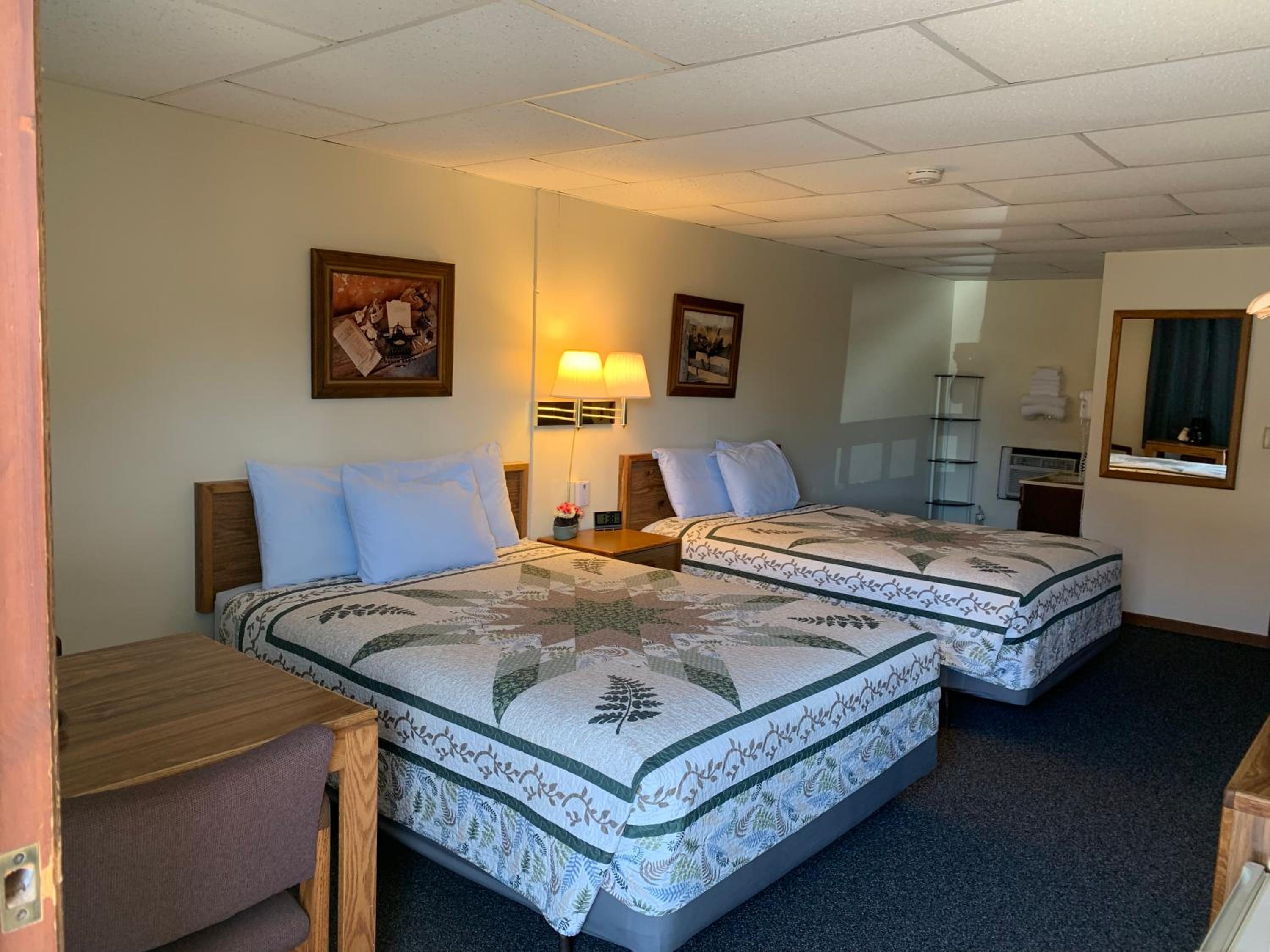 Queen Room with Two Queen Beds