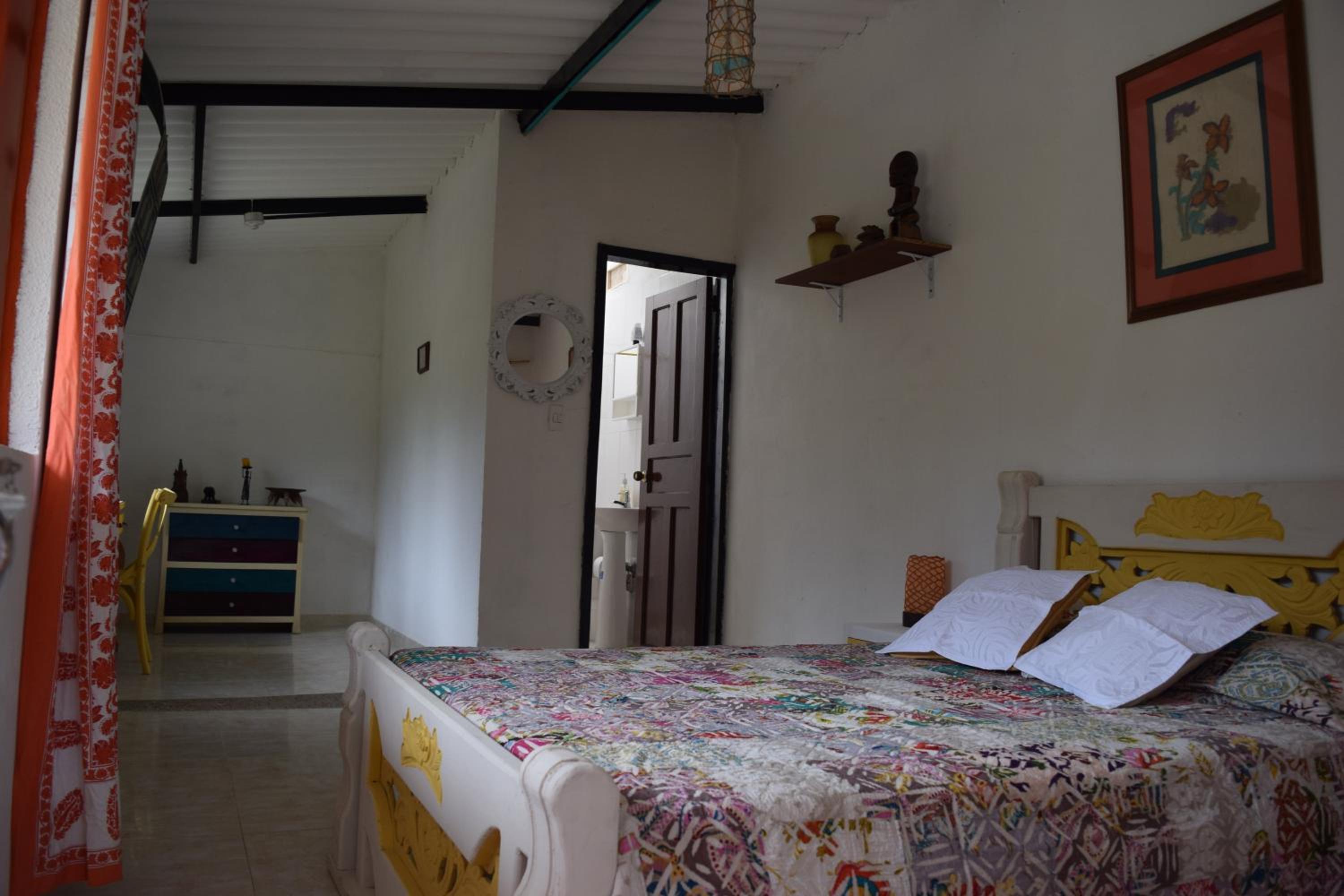 Double Room with Private Bathroom photo 2