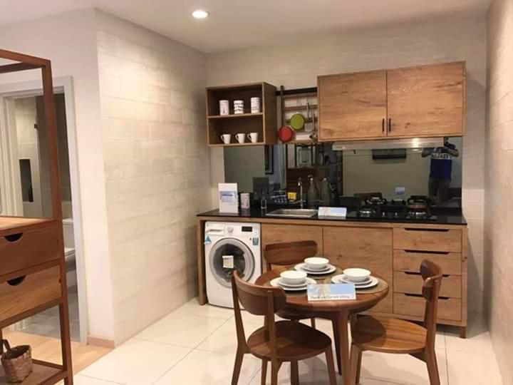 Apartment with Sea View - Photo 18