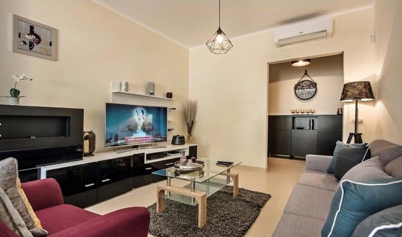 Two-Bedroom Apartment photo 1