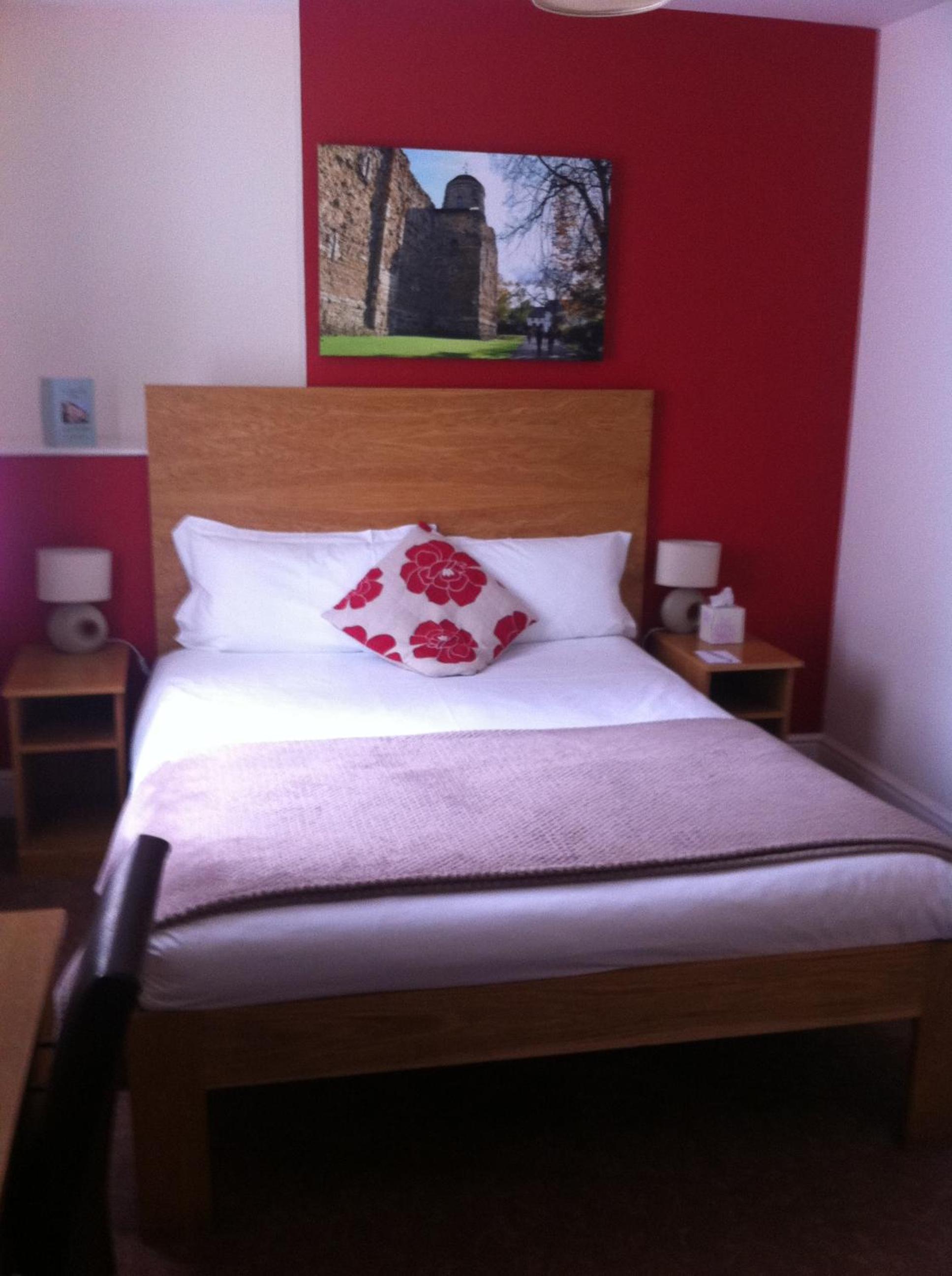 Basic Double Room photo 3