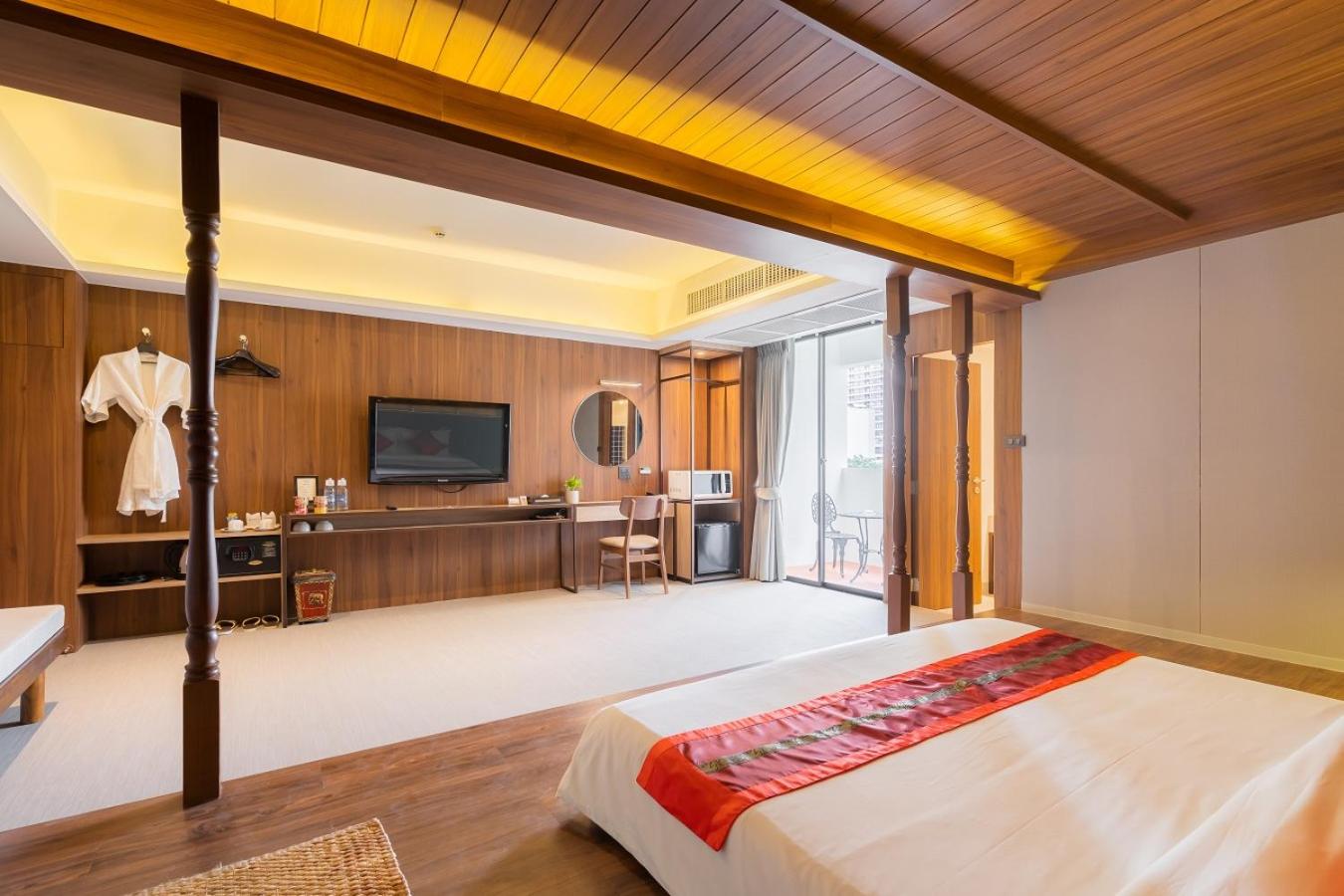 Special Offer - Deluxe Double Room photo 3