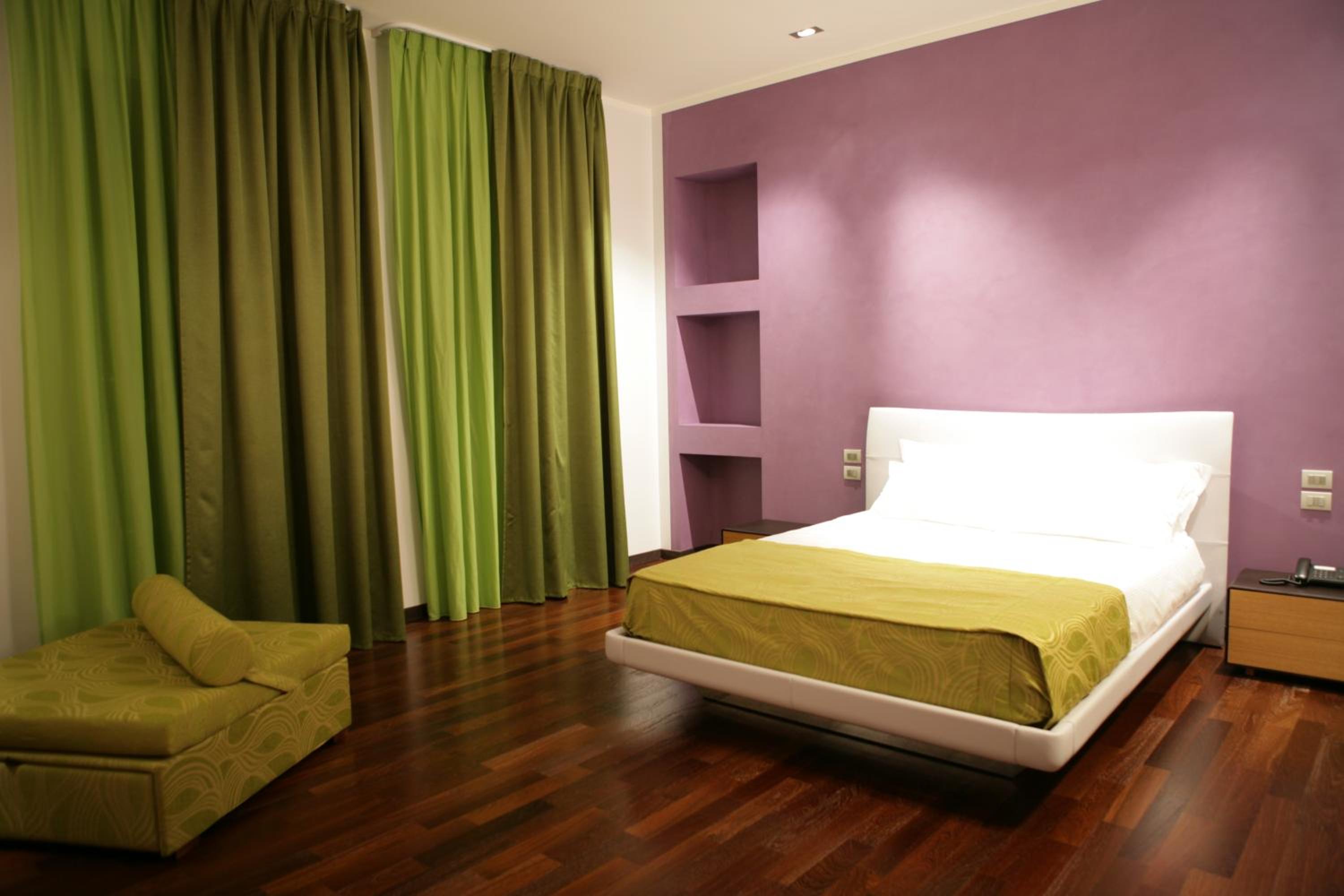 Standard Triple Room - Photo 3
