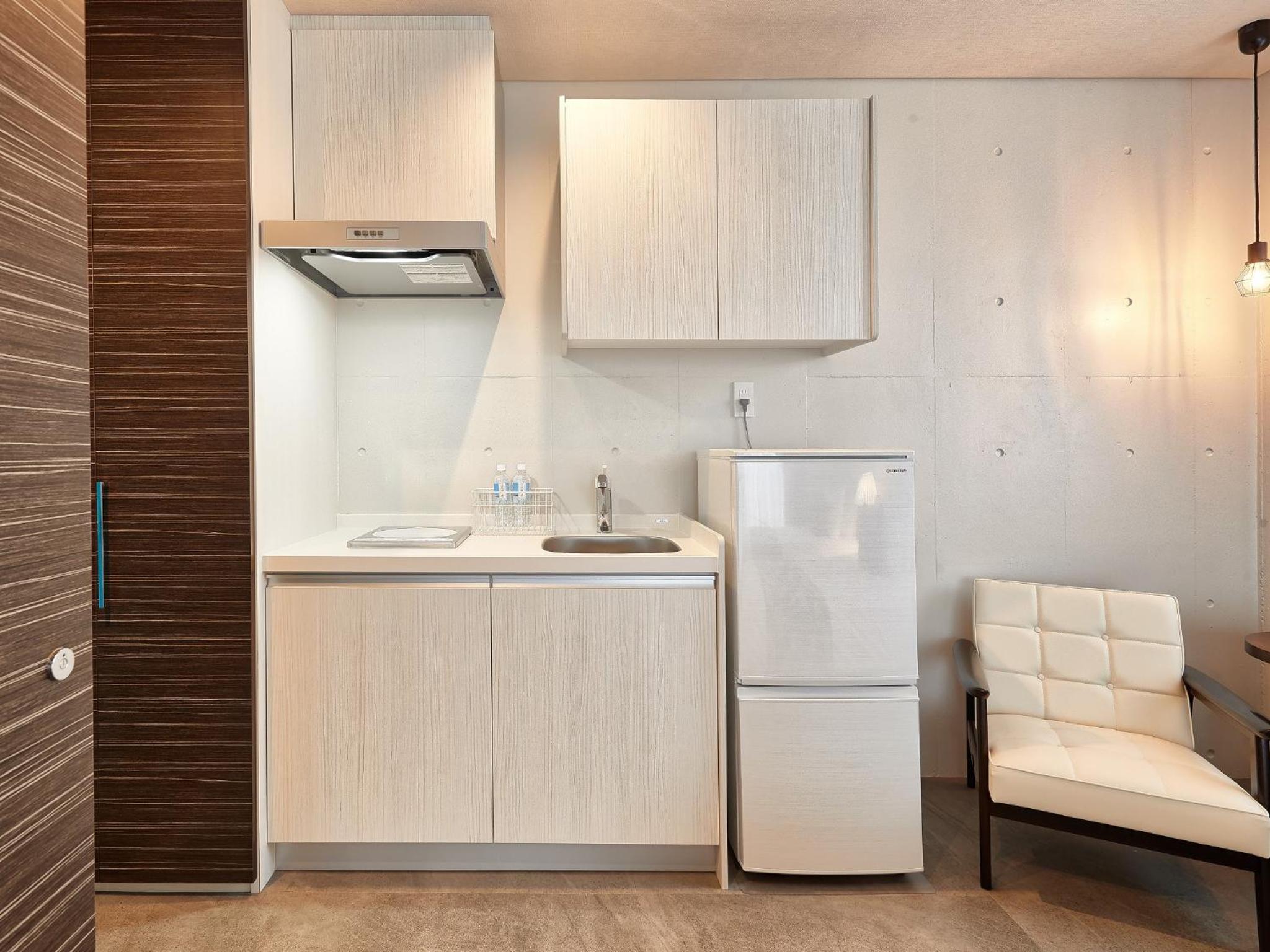 Standard Twin Room - Photo 7