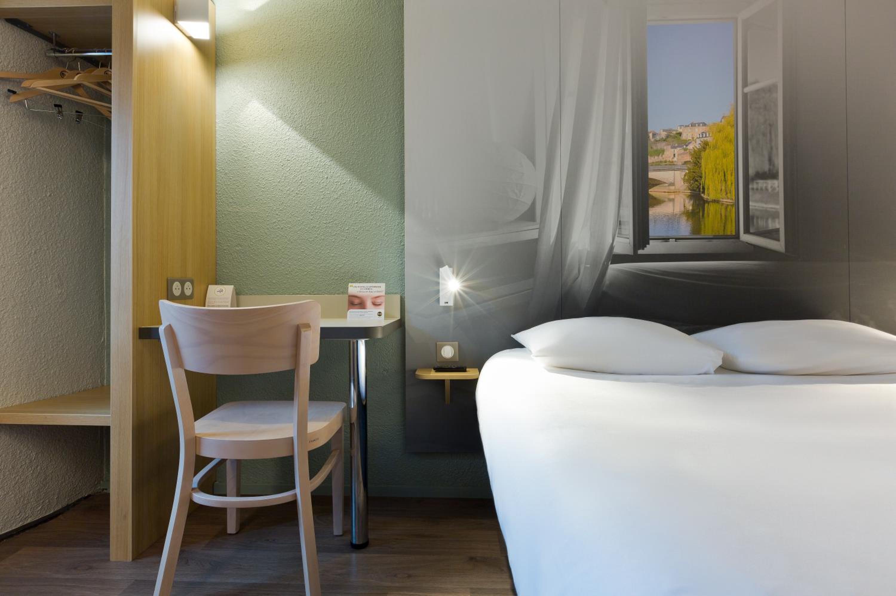 Double Room - Photo 5