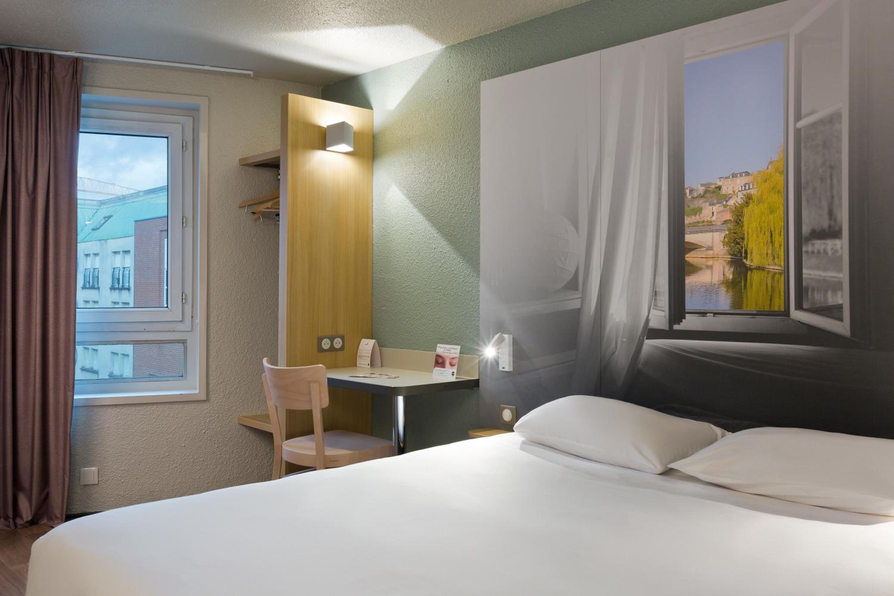 Double Room - Photo 7