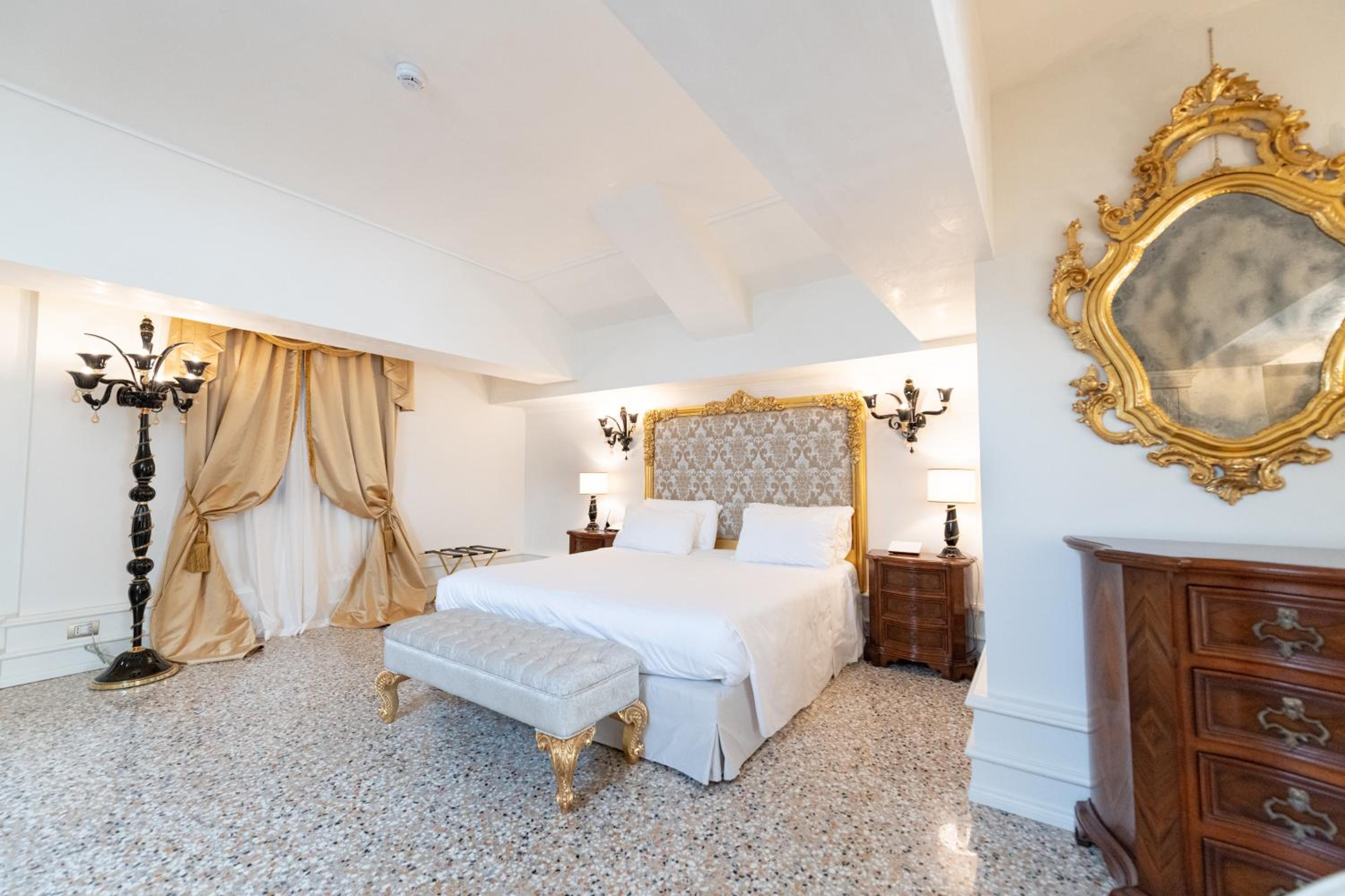 Junior Suite with Terrace