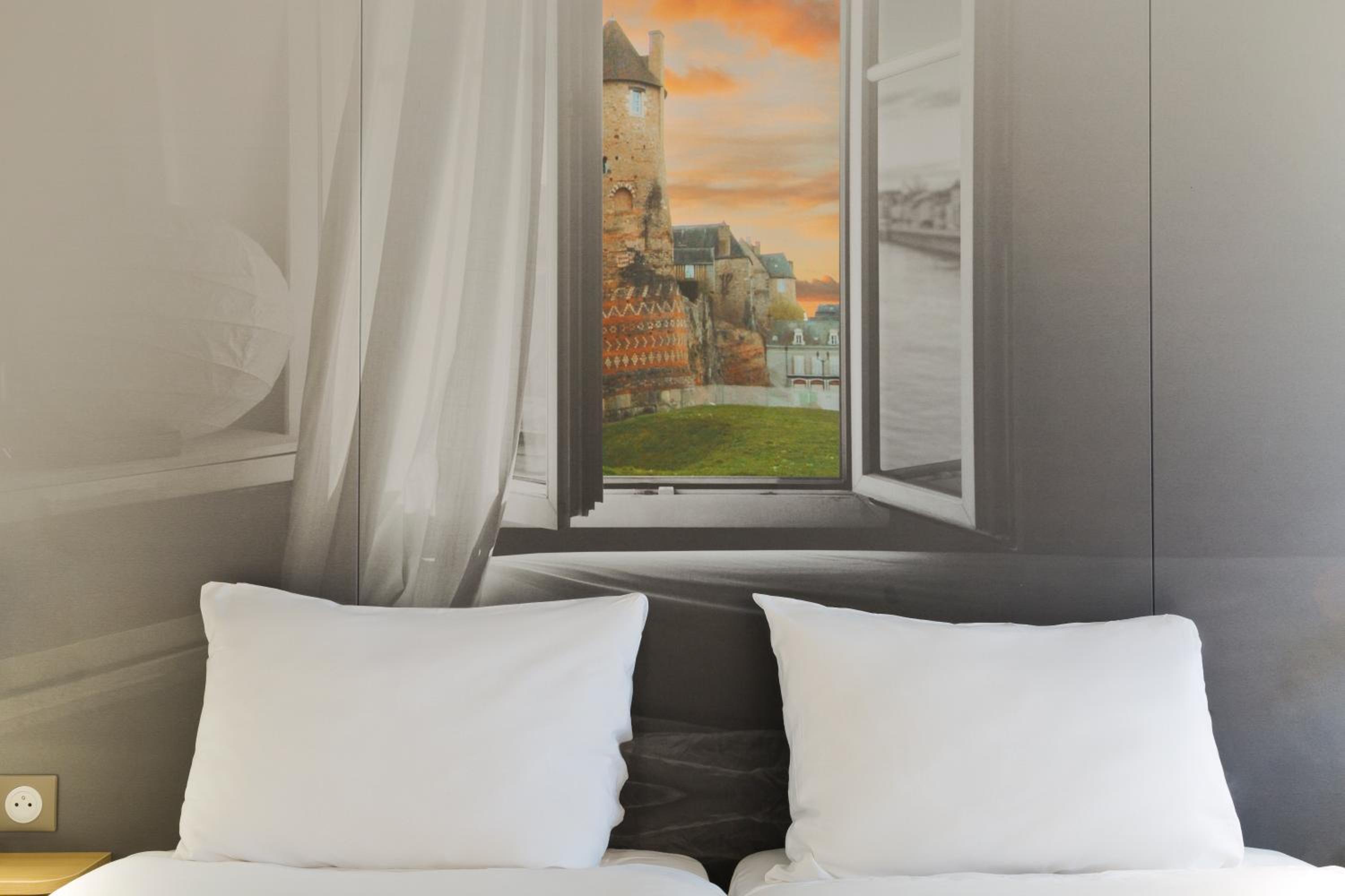 Twin Room - Photo 7