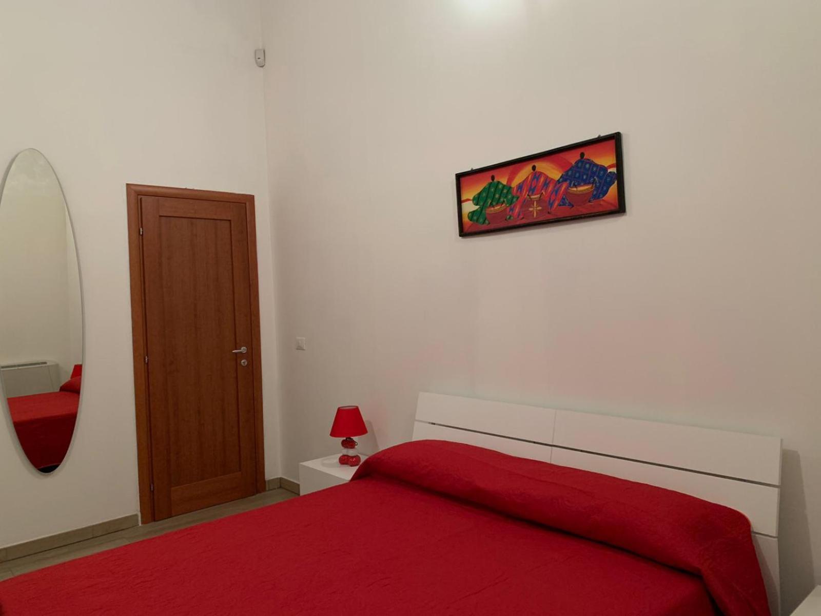 Large Double or Twin Room photo 2