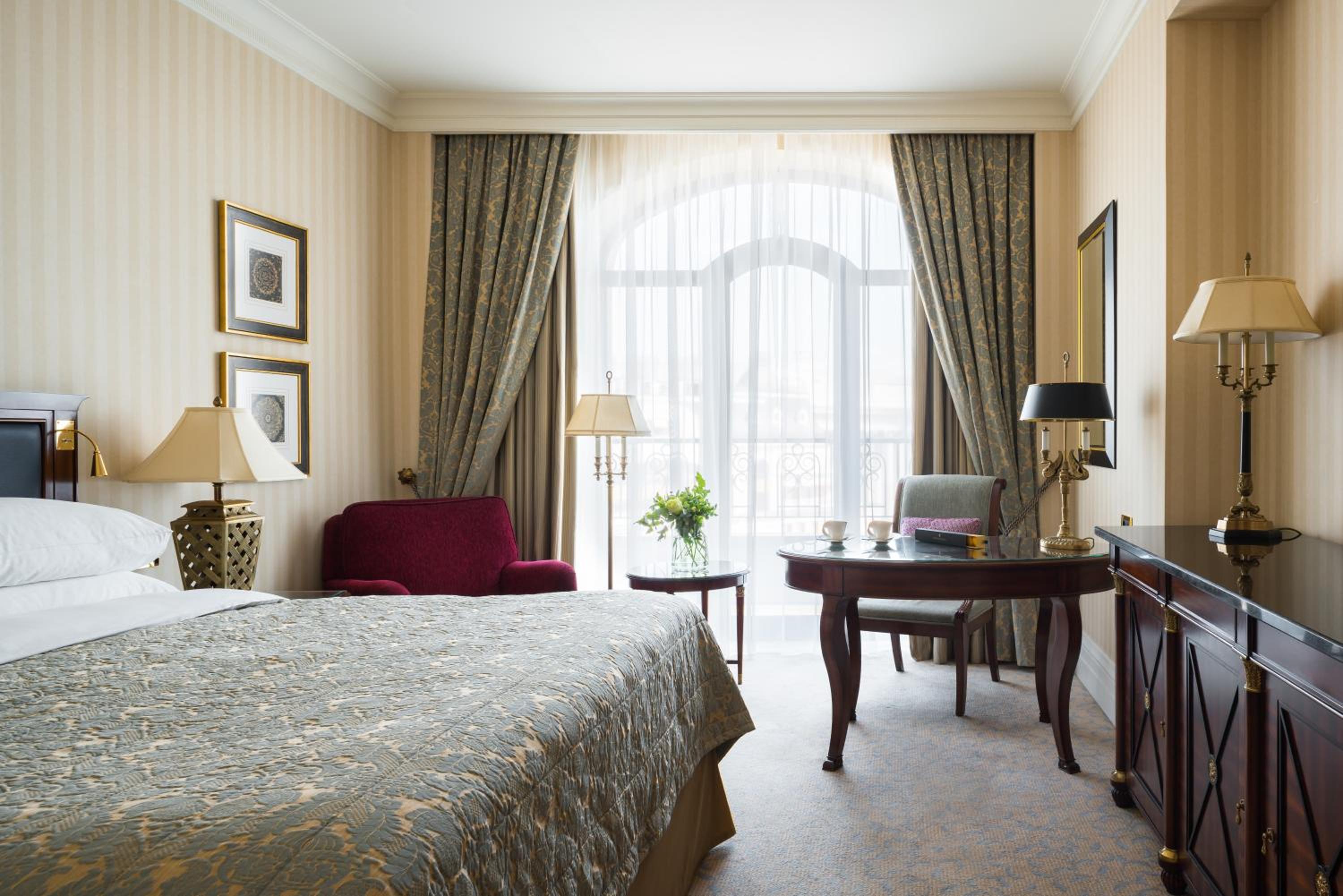 Premium Room - Photo 4