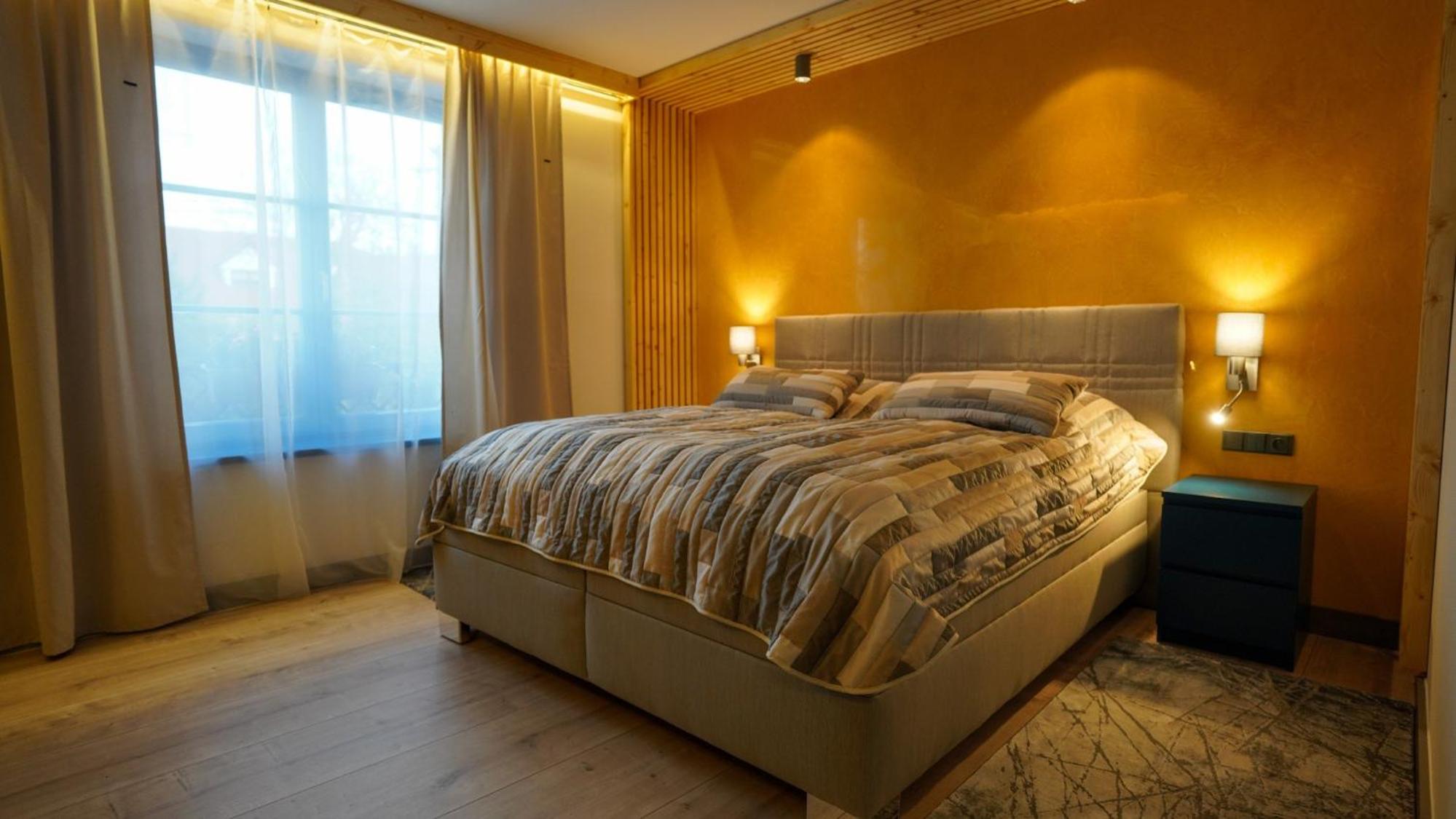 Deluxe Double Room with Extra Bed photo 1