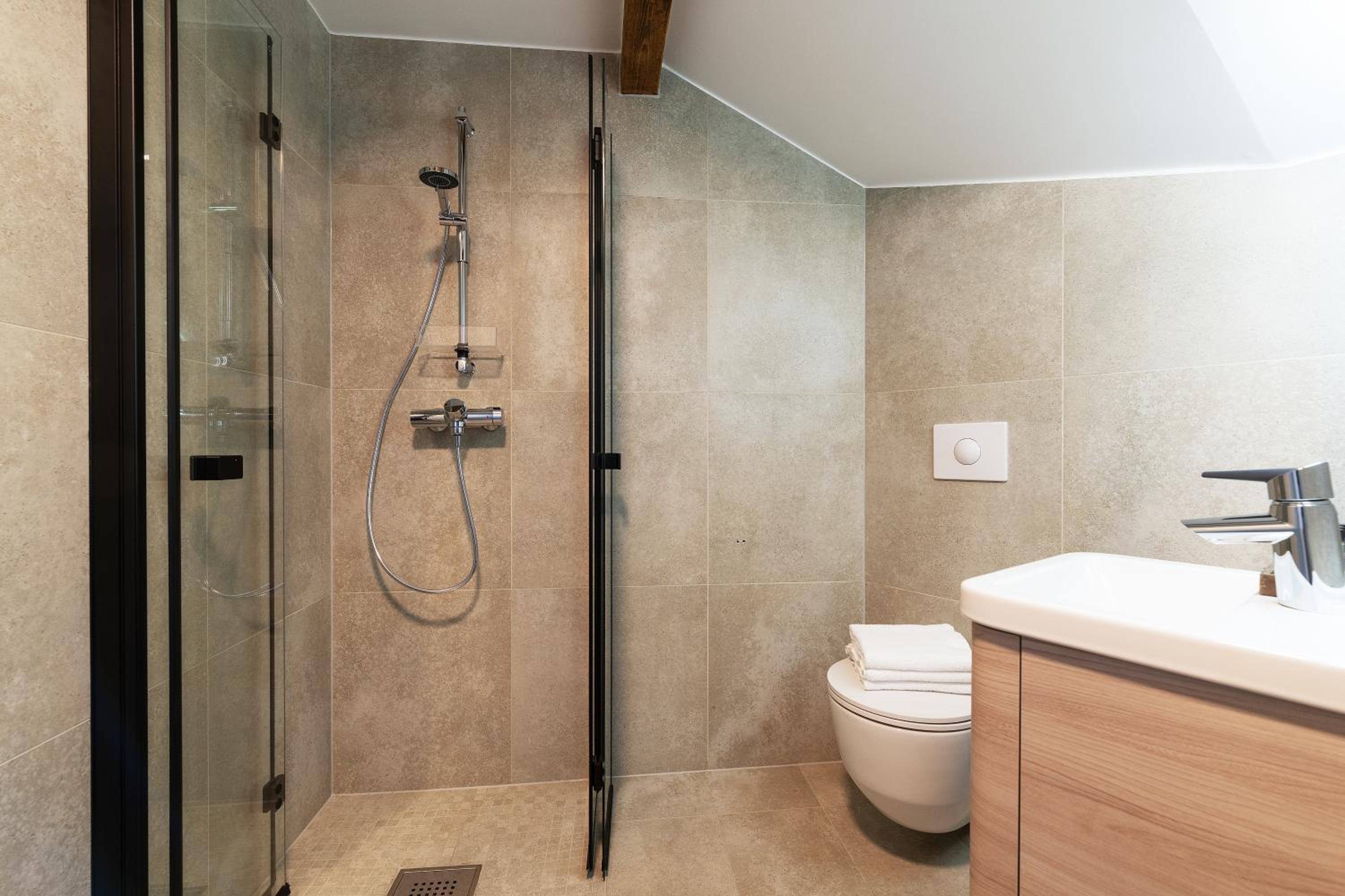 Available room